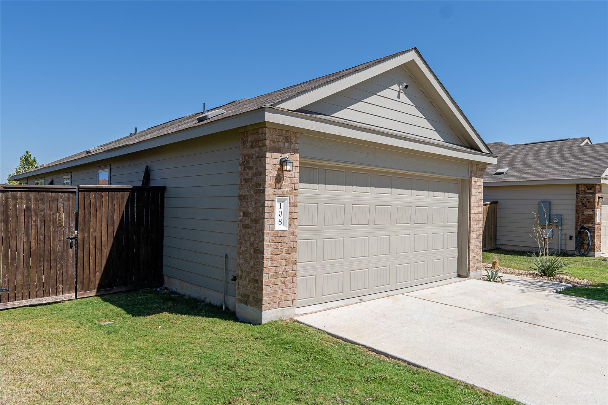 108 Circle Way Property Photo 34