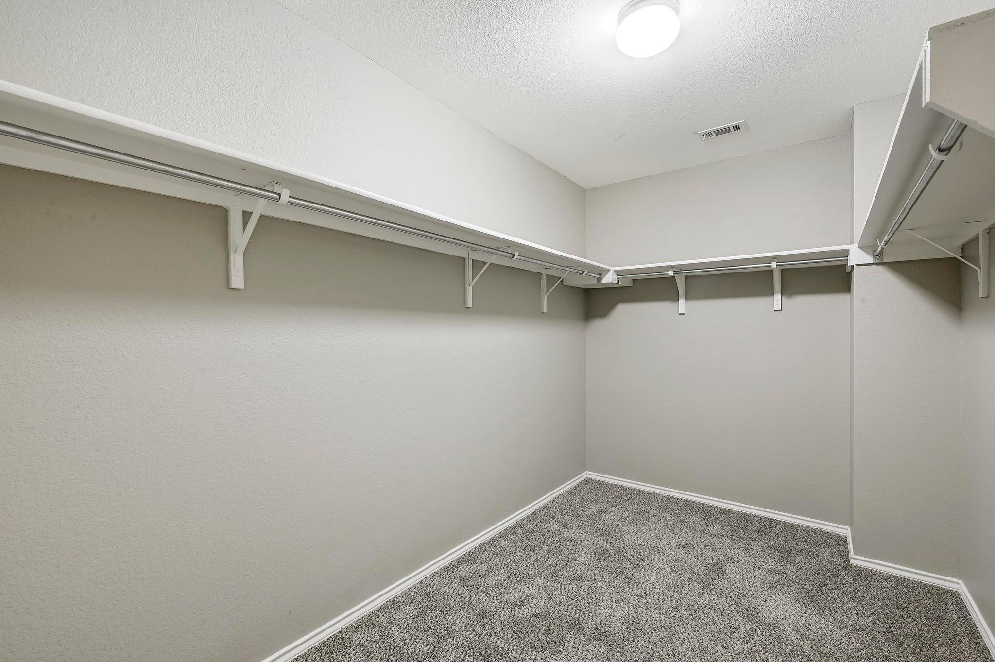 191 Cushman Dr Property Photo 22