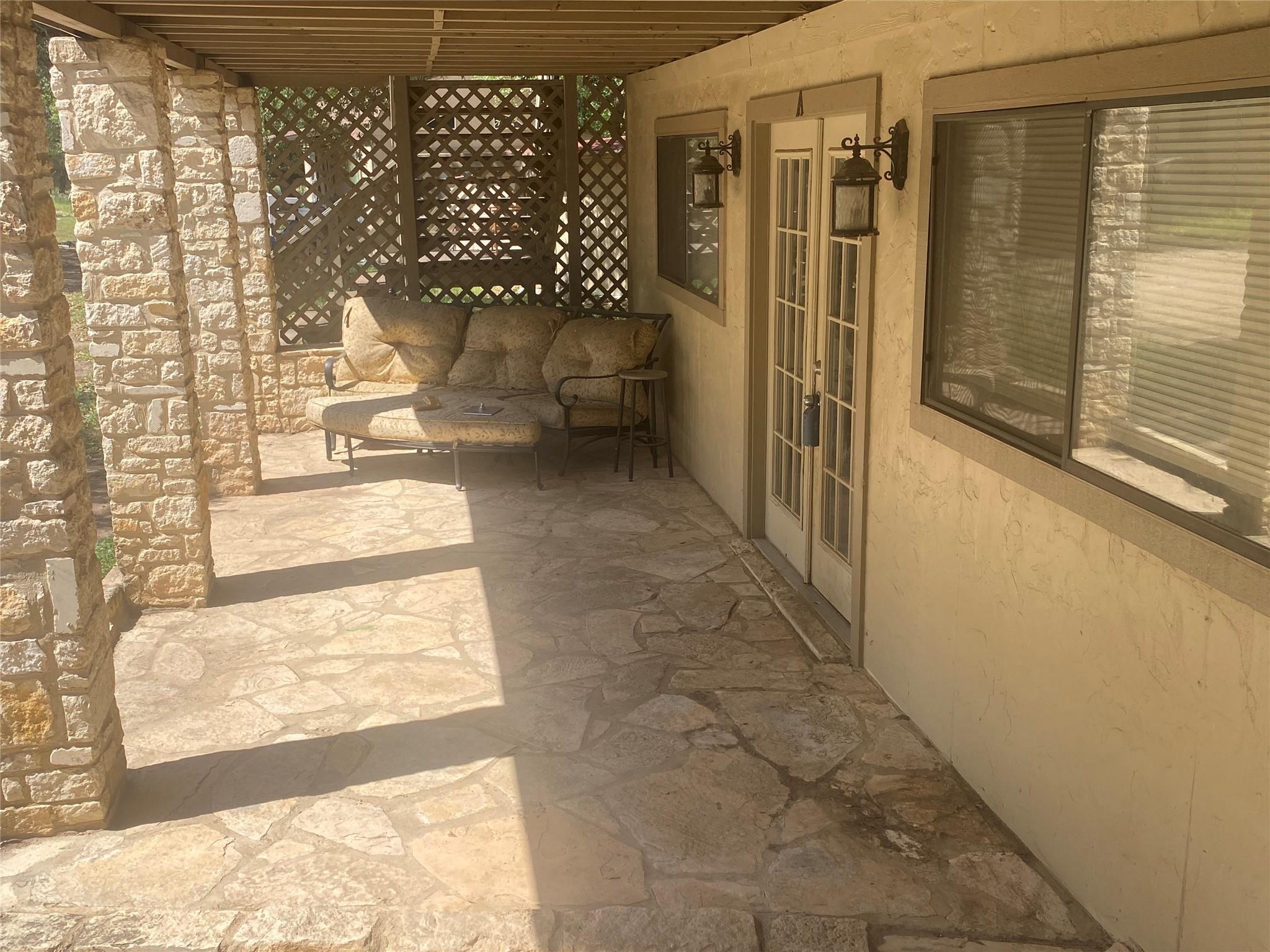 11912a W. Hwy 290 Hwy Property Photo 3