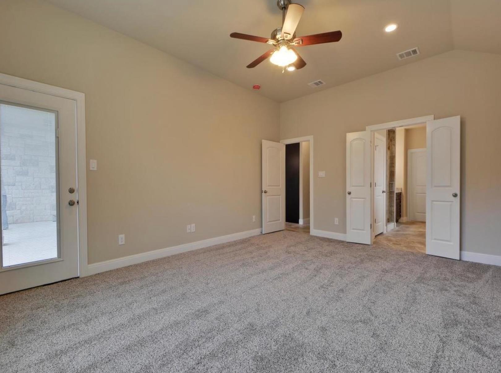 208 Venture Blvd S Property Photo 19