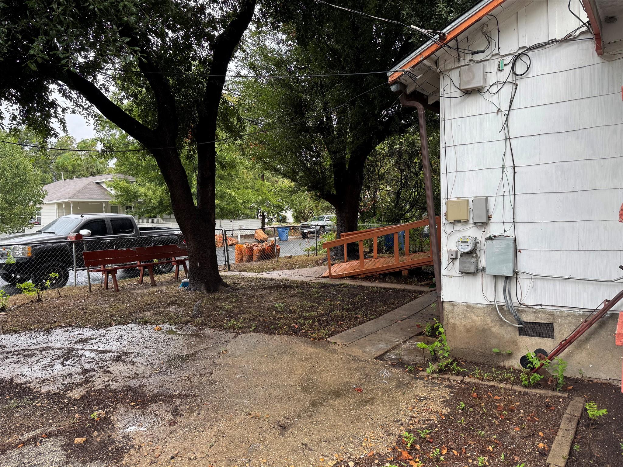 1115 Kirk Ave Property Photo 6