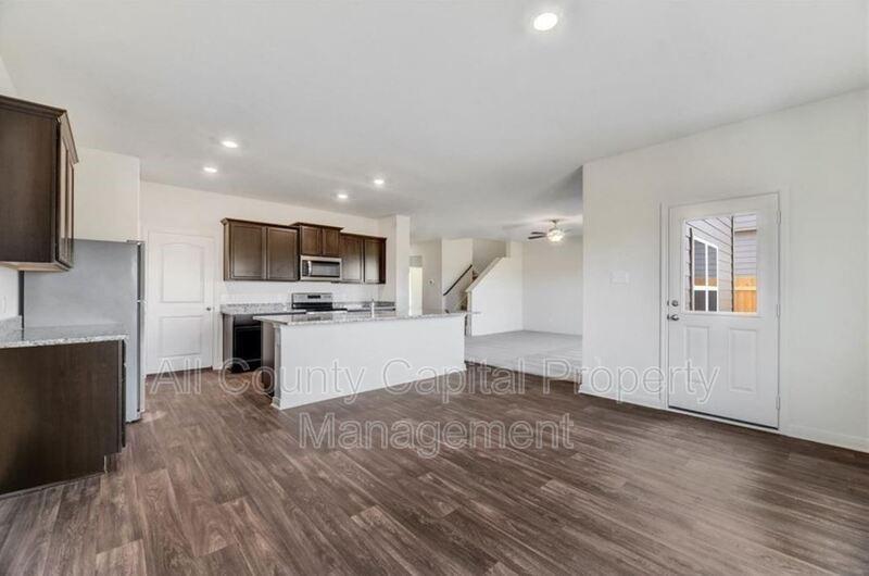 18640 Quiet Range Dr Property Photo 4