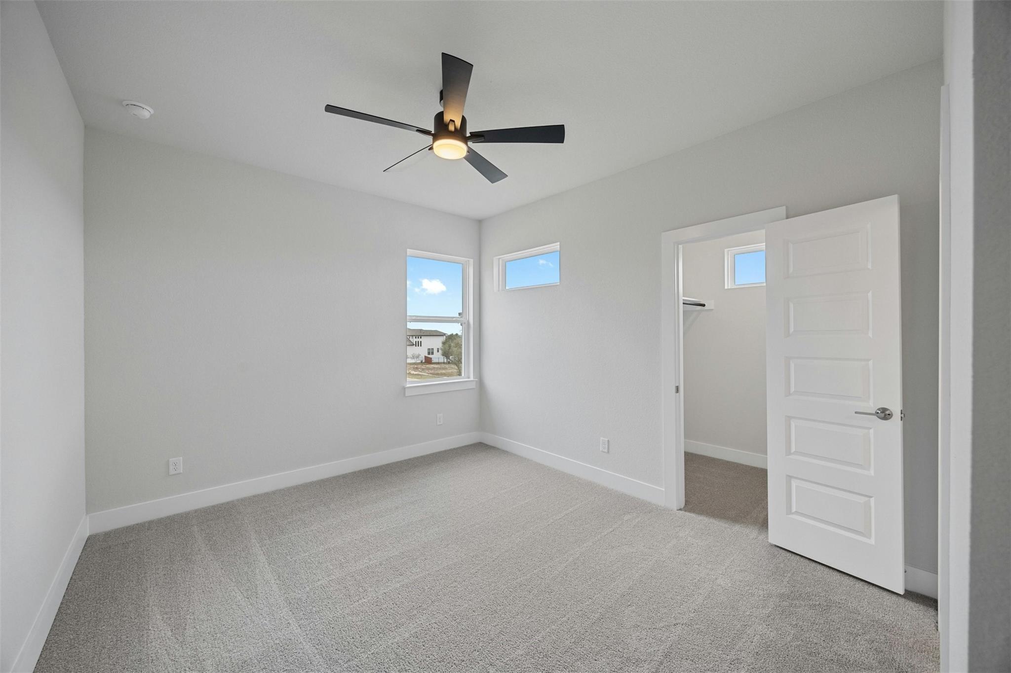 553 Bridge Water Loop Property Photo 30