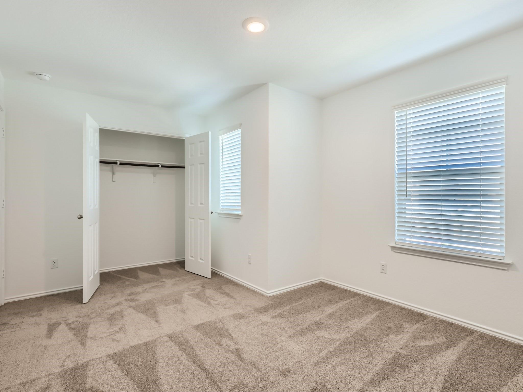1608 Holly Lake Dr Property Photo 18