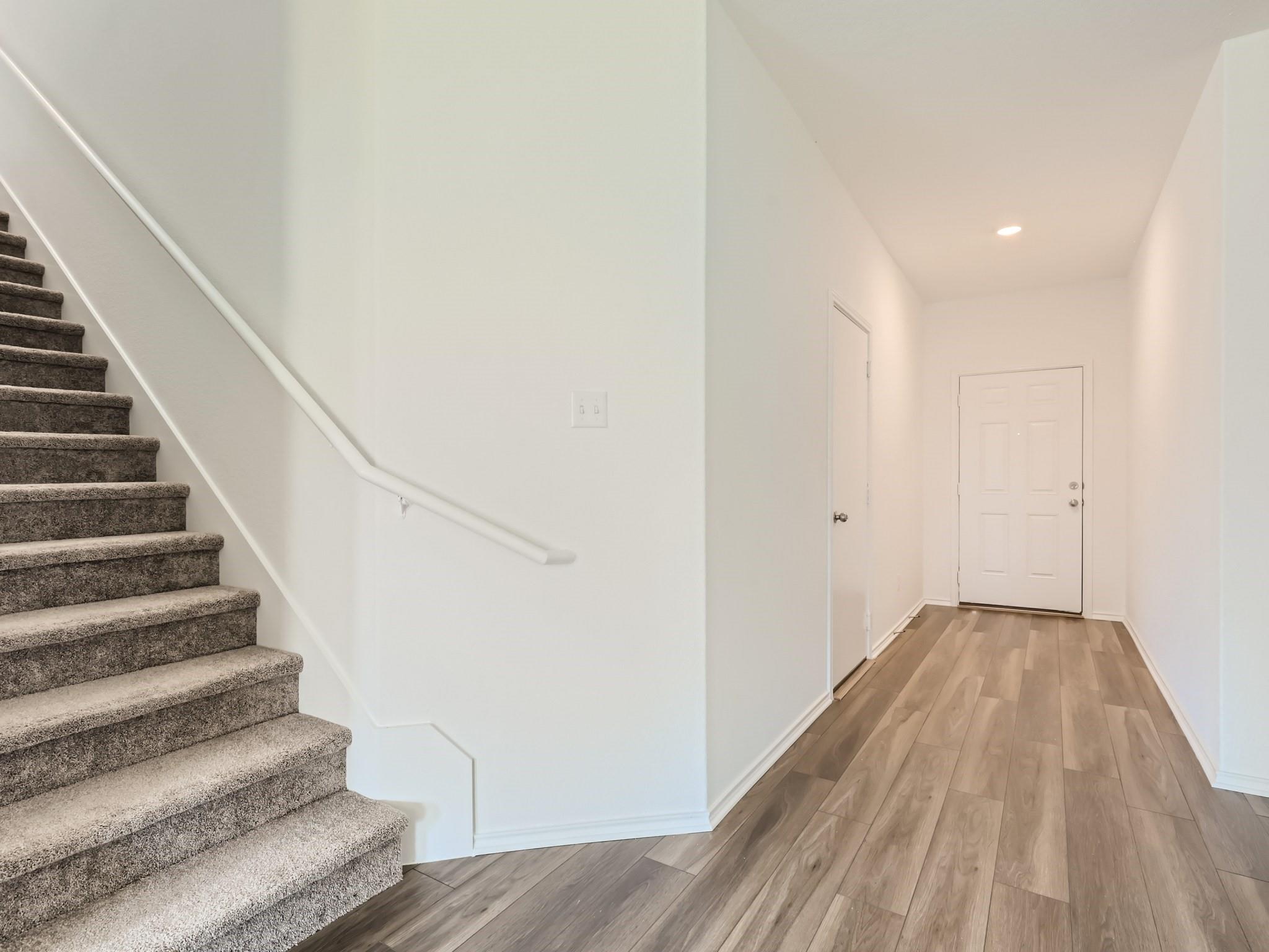 1608 Holly Lake Dr Property Photo 26