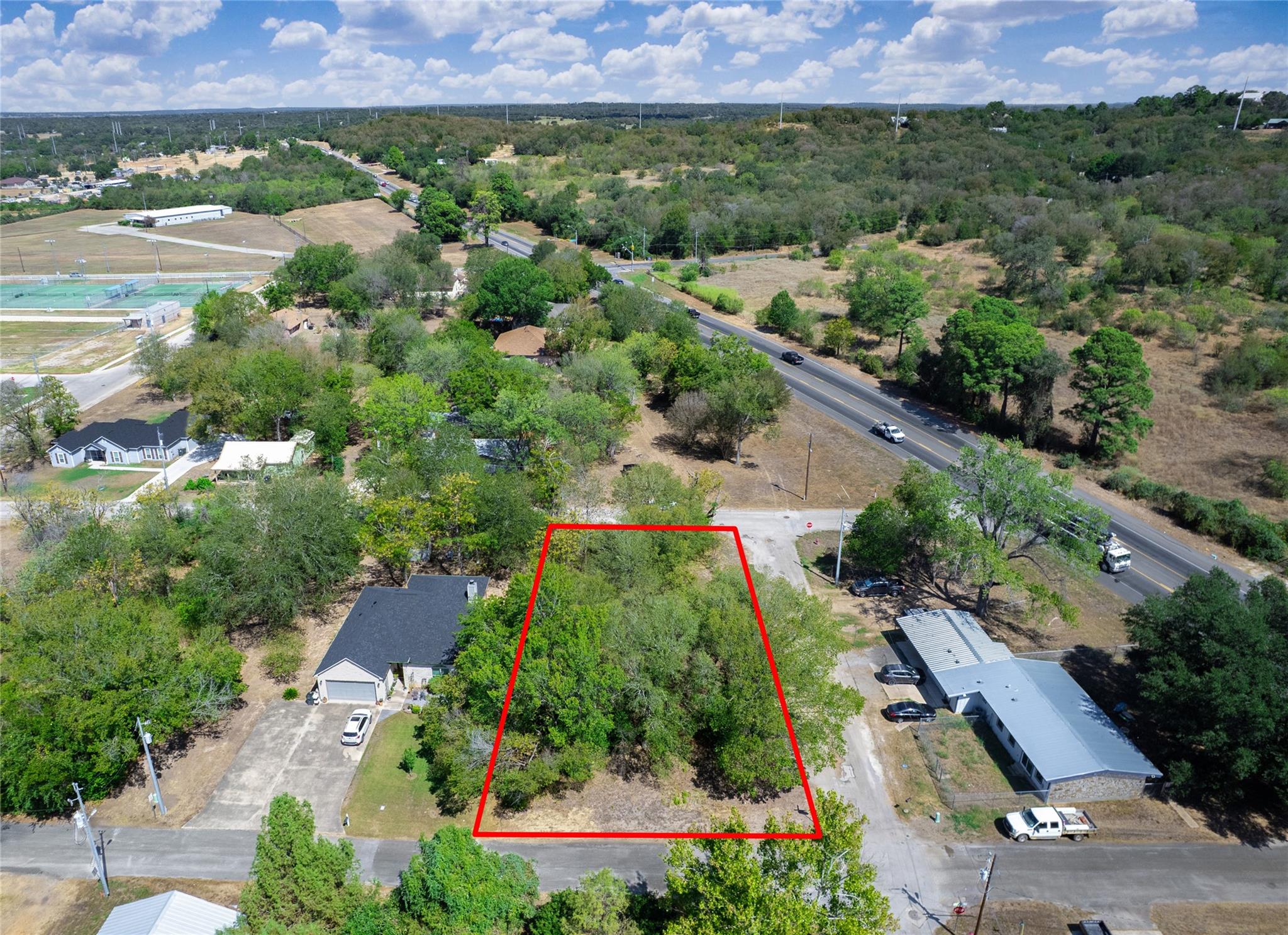 1603 Gordon St Property Photo 1