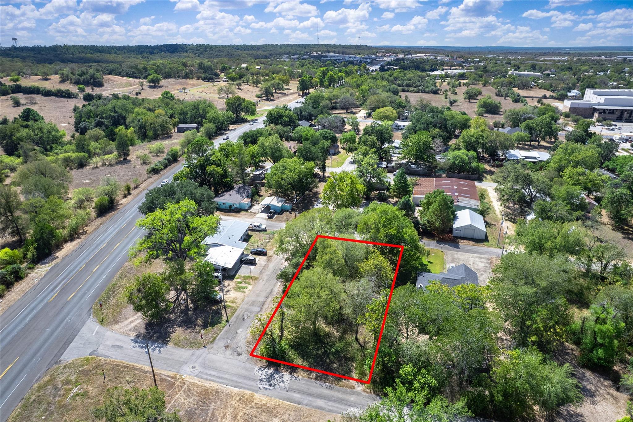 1603 Gordon St Property Photo 9