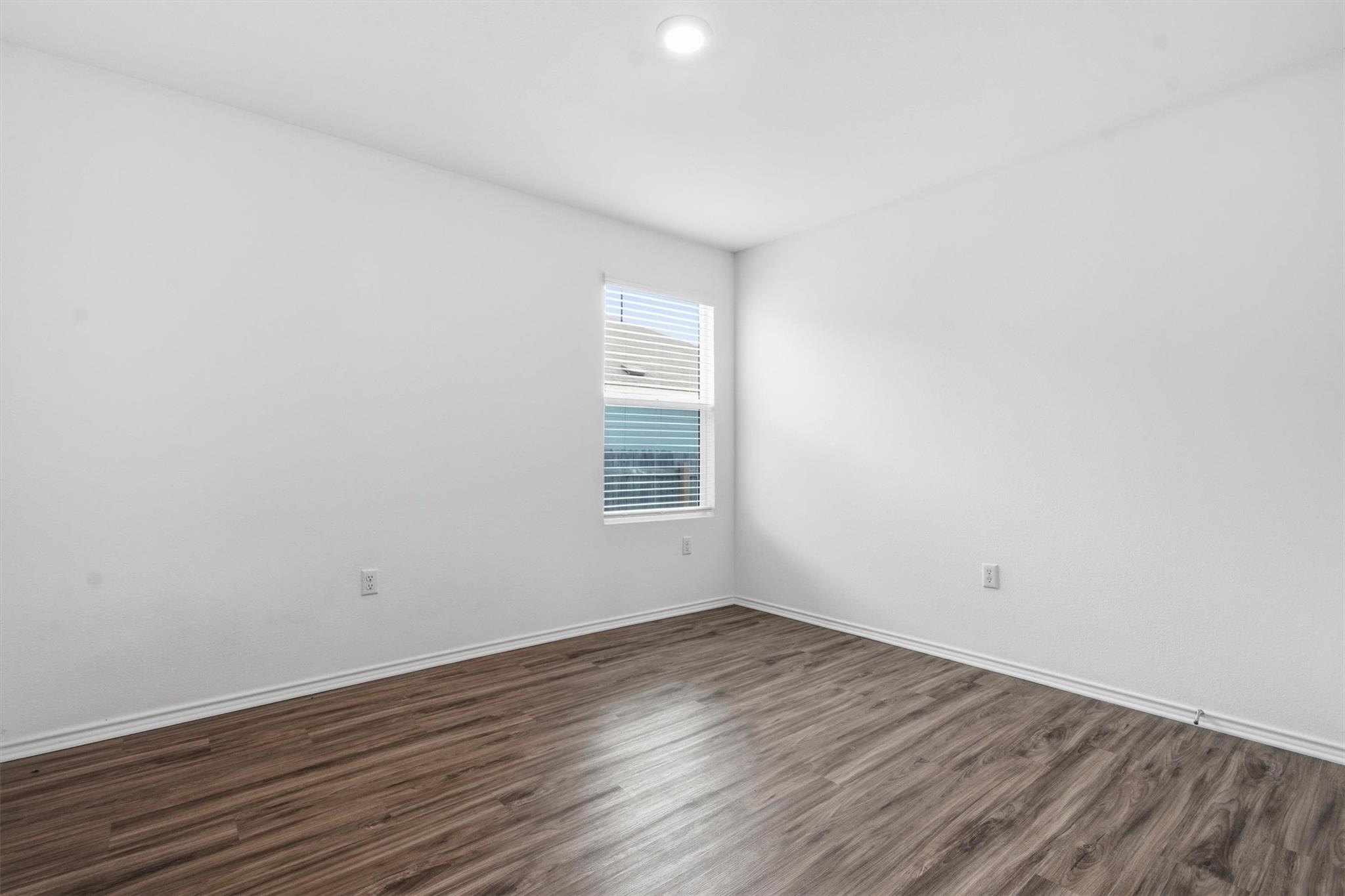 10508 Steinbeck Dr Property Photo 11