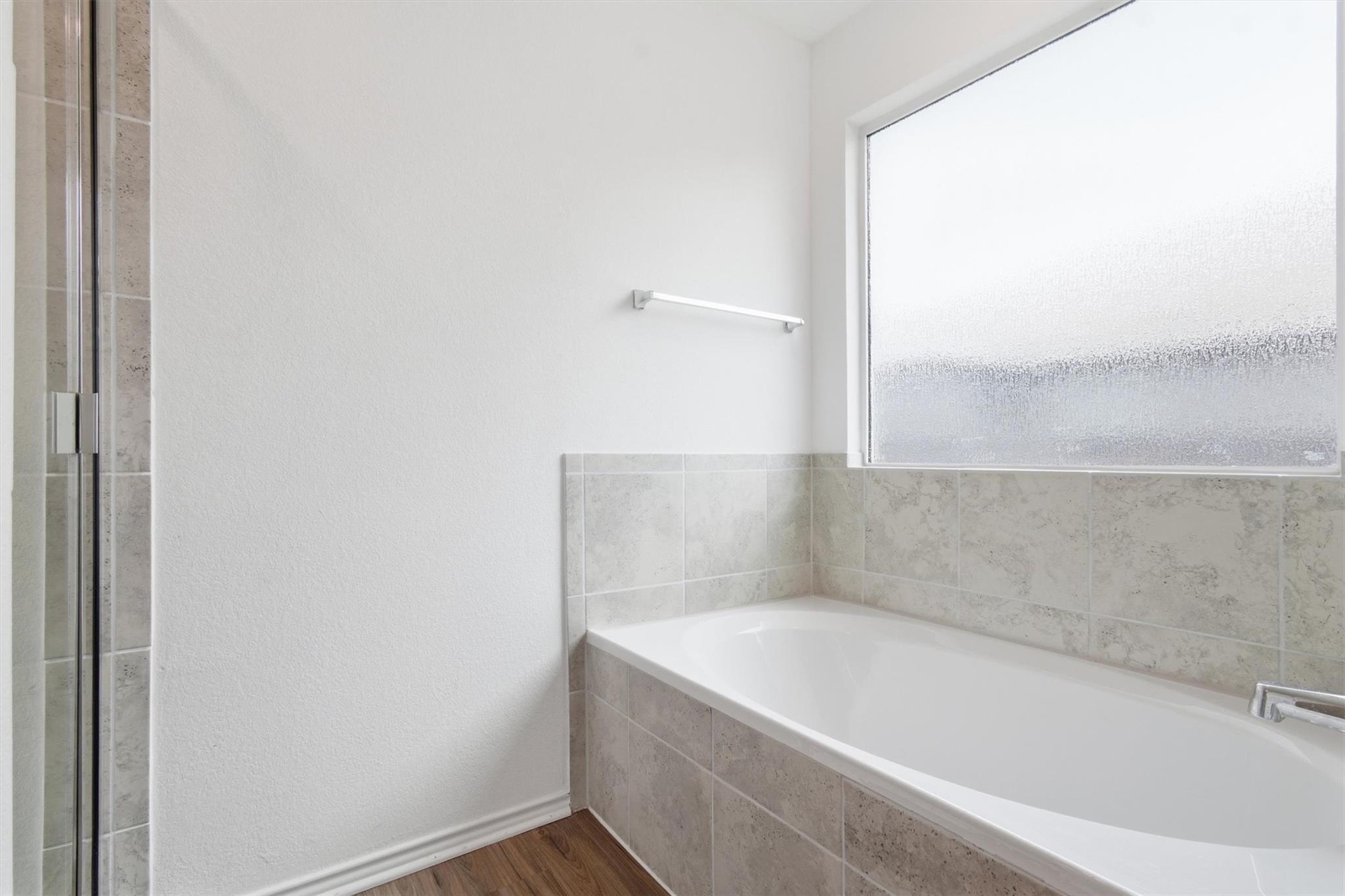 10508 Steinbeck Dr Property Photo 18