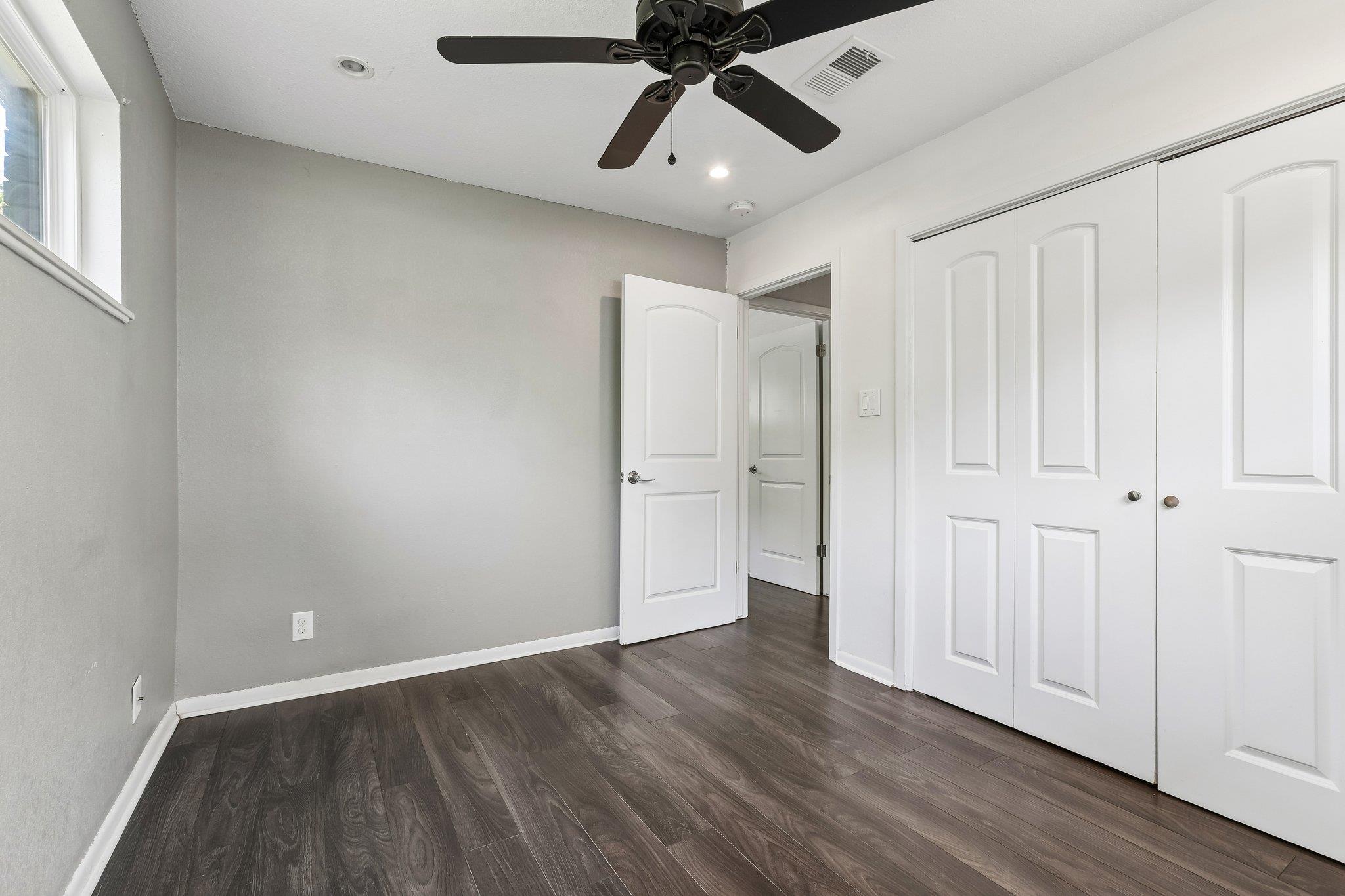 4523 Avenue H None #a Property Photo 17
