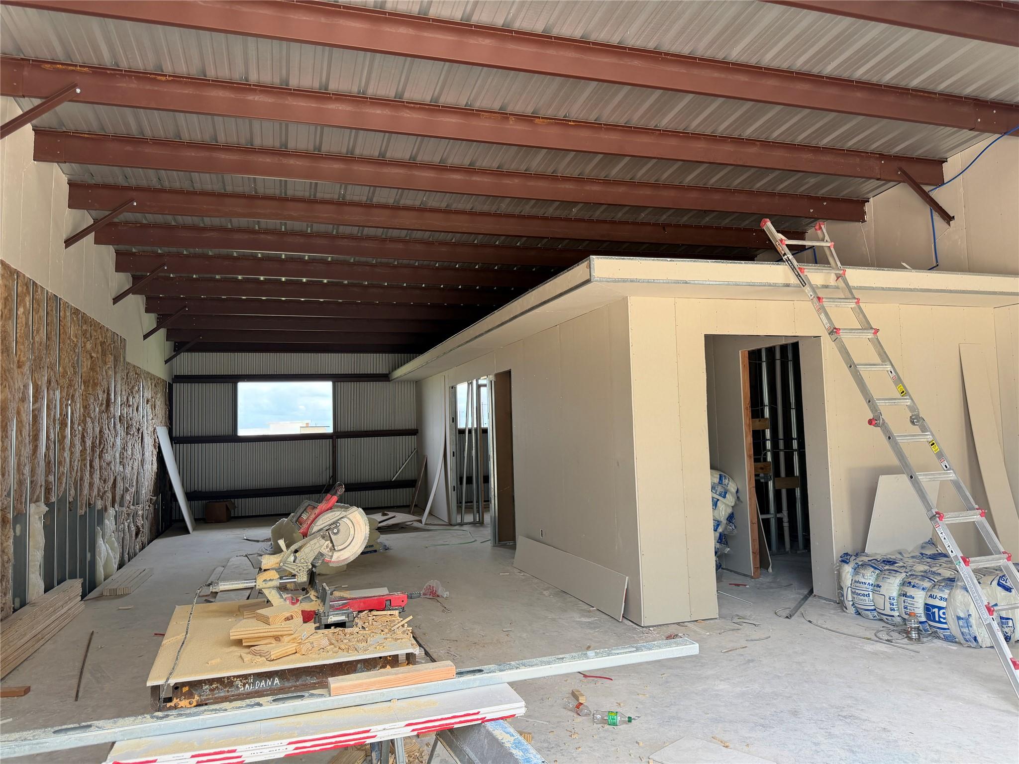 4272 Fm 2484 #bldg 2 None #a-d Property Photo 3