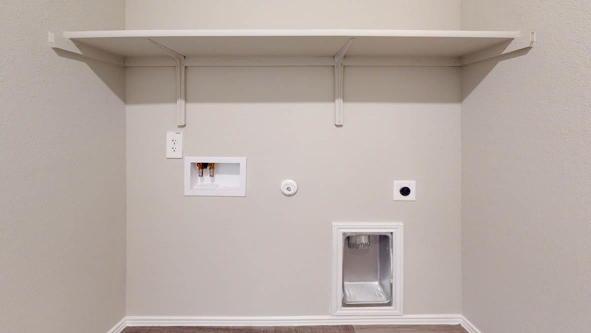 128 Walk Way Property Photo 14