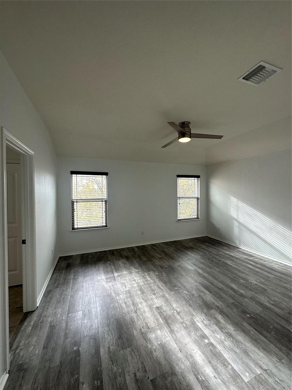 404 Buttercup Creek Blvd 23 Property Photo 13