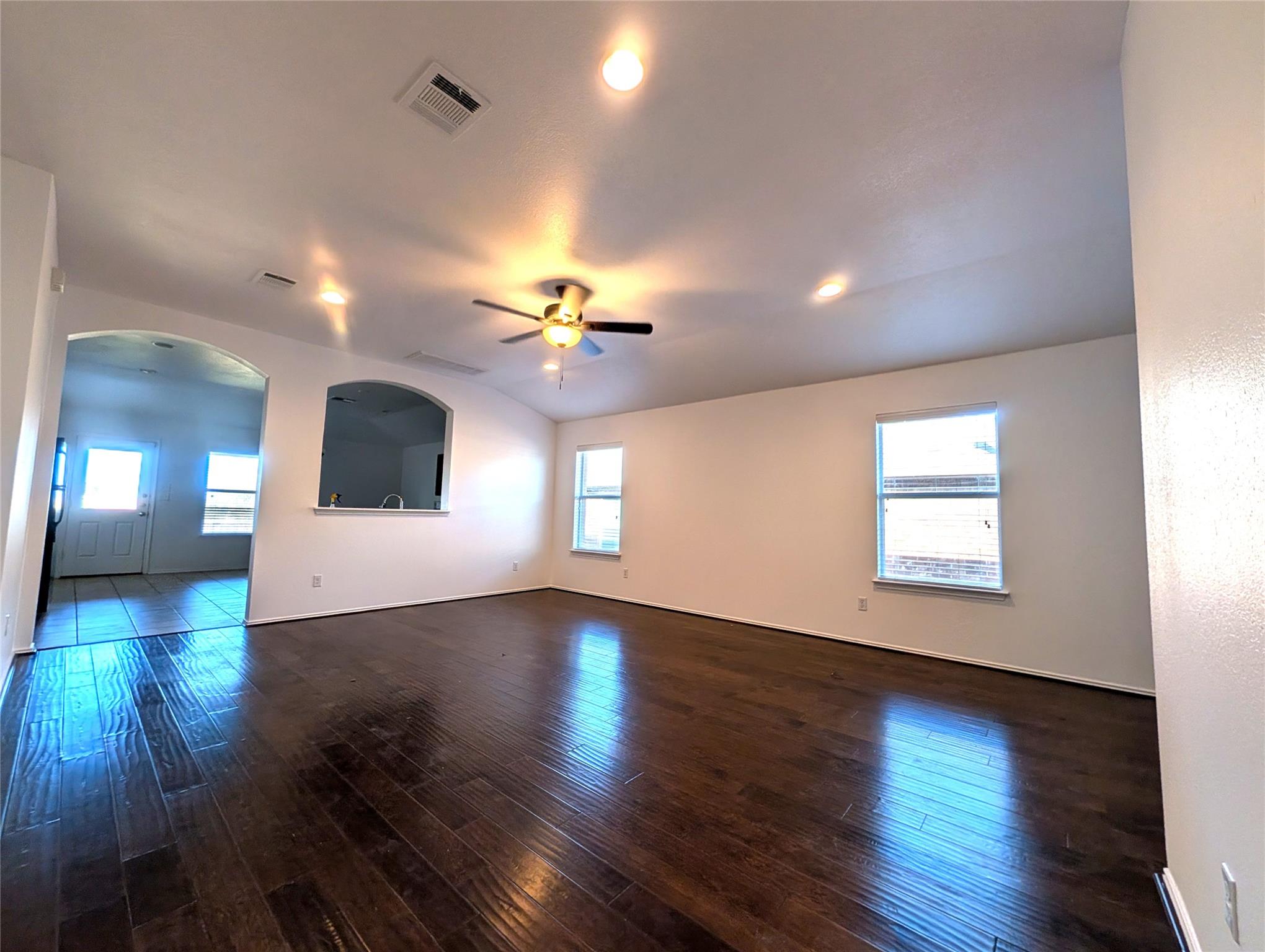 5521 Adair Dr Property Photo 2