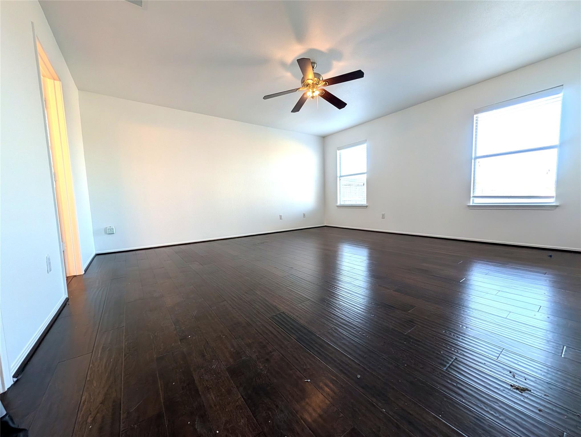 5521 Adair Dr Property Photo 5