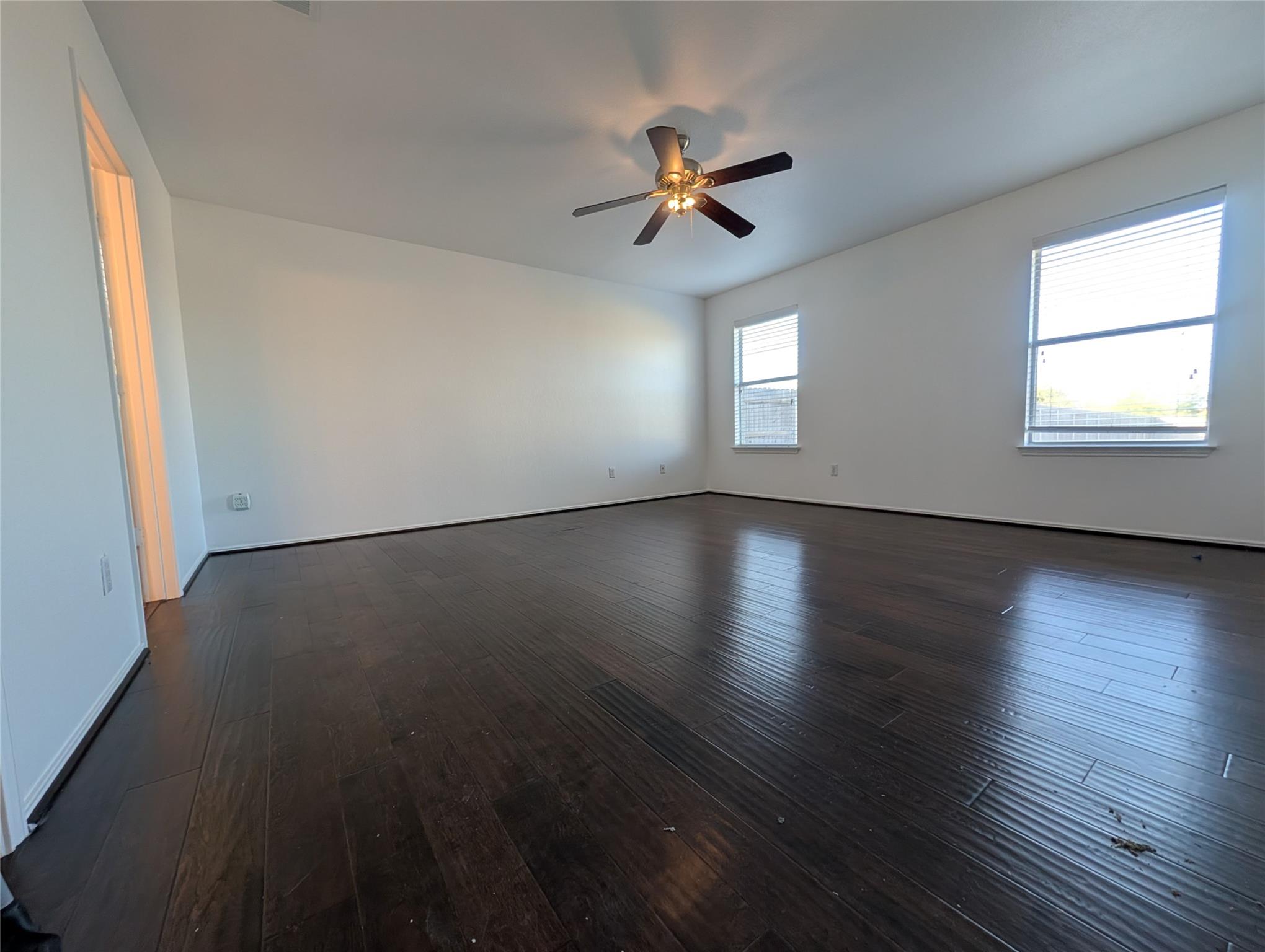 5521 Adair Dr Property Photo 6