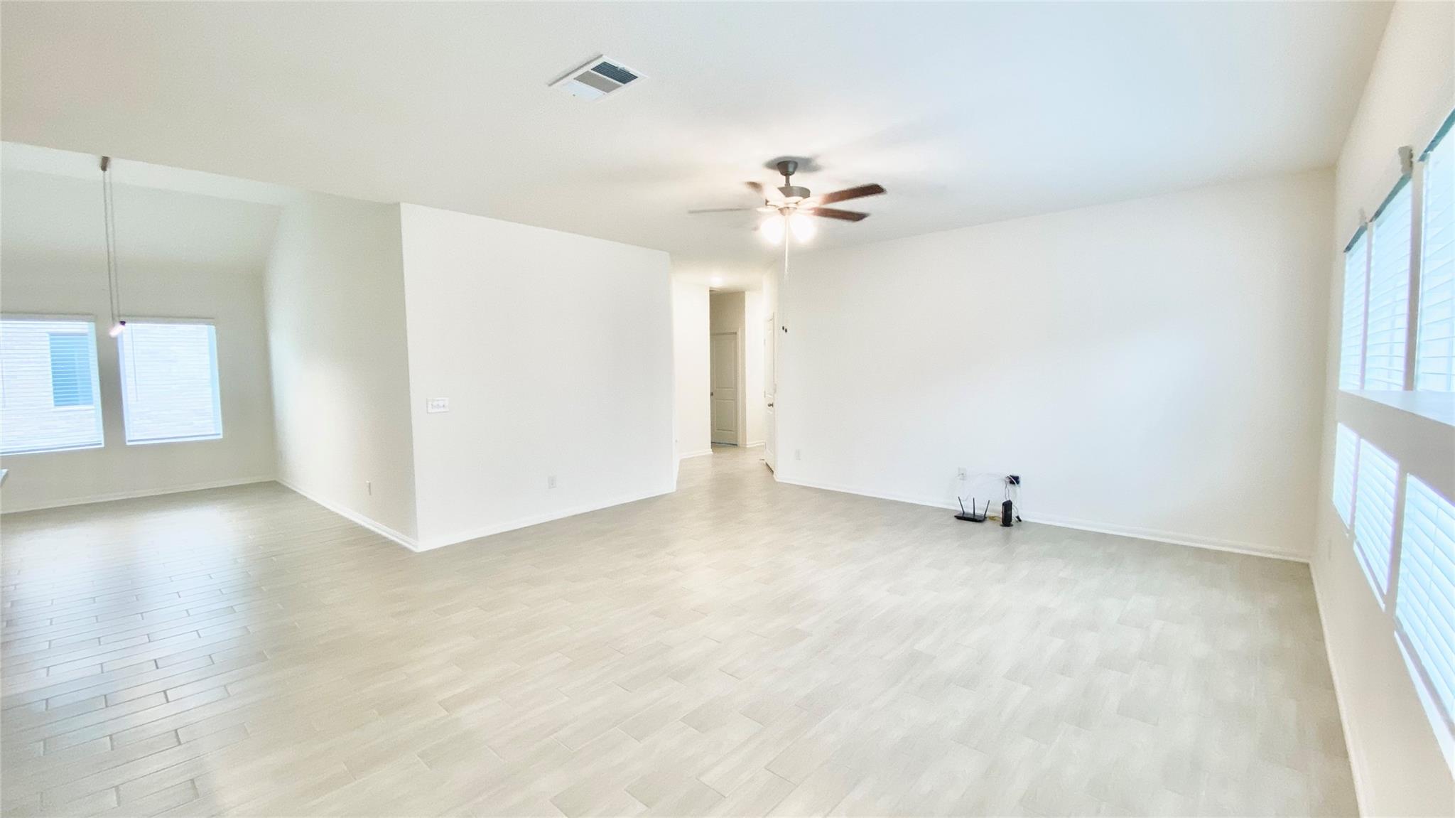 1104 Whipple Tree Trl Property Photo 4