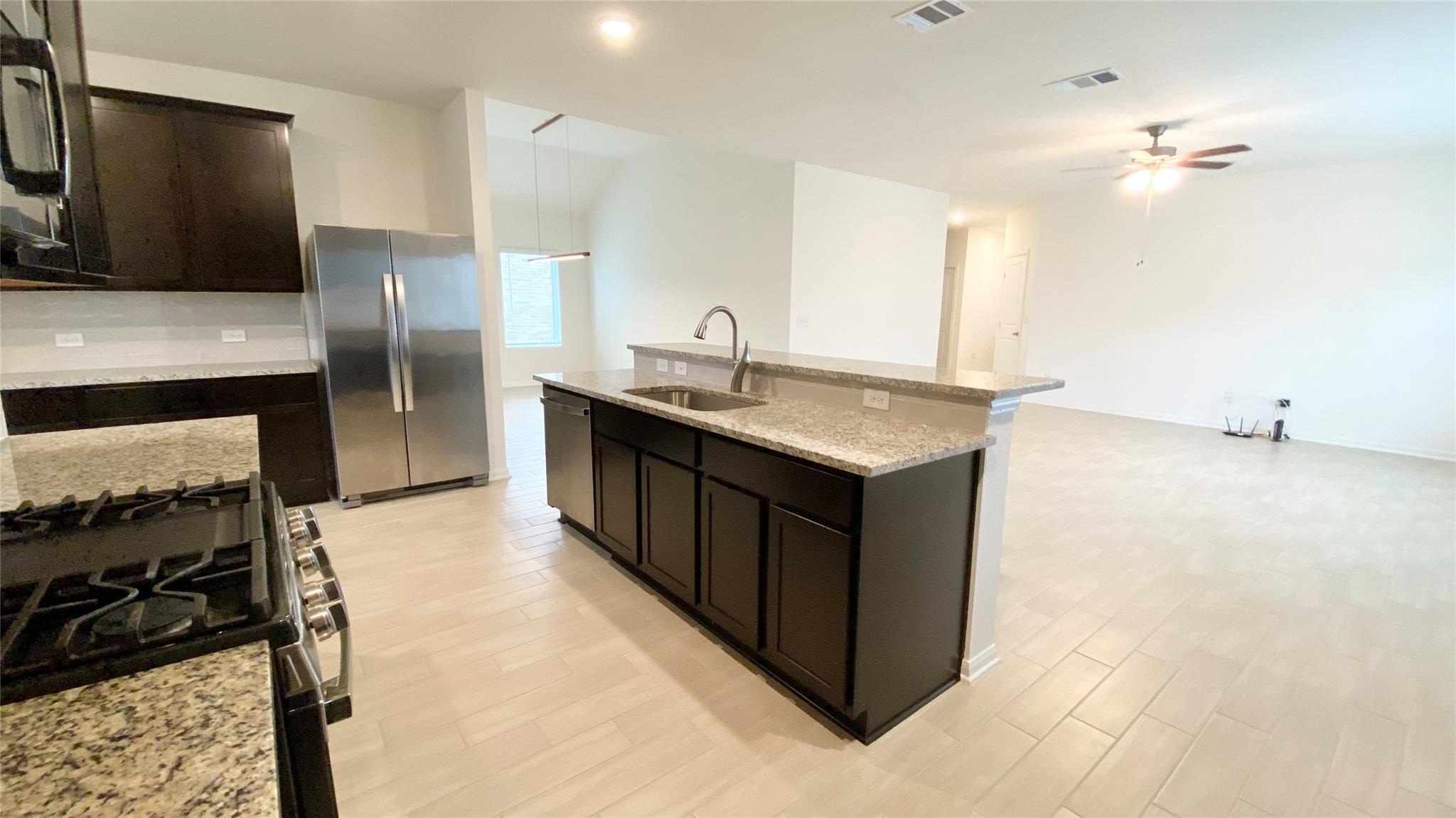 1104 Whipple Tree Trl Property Photo 8