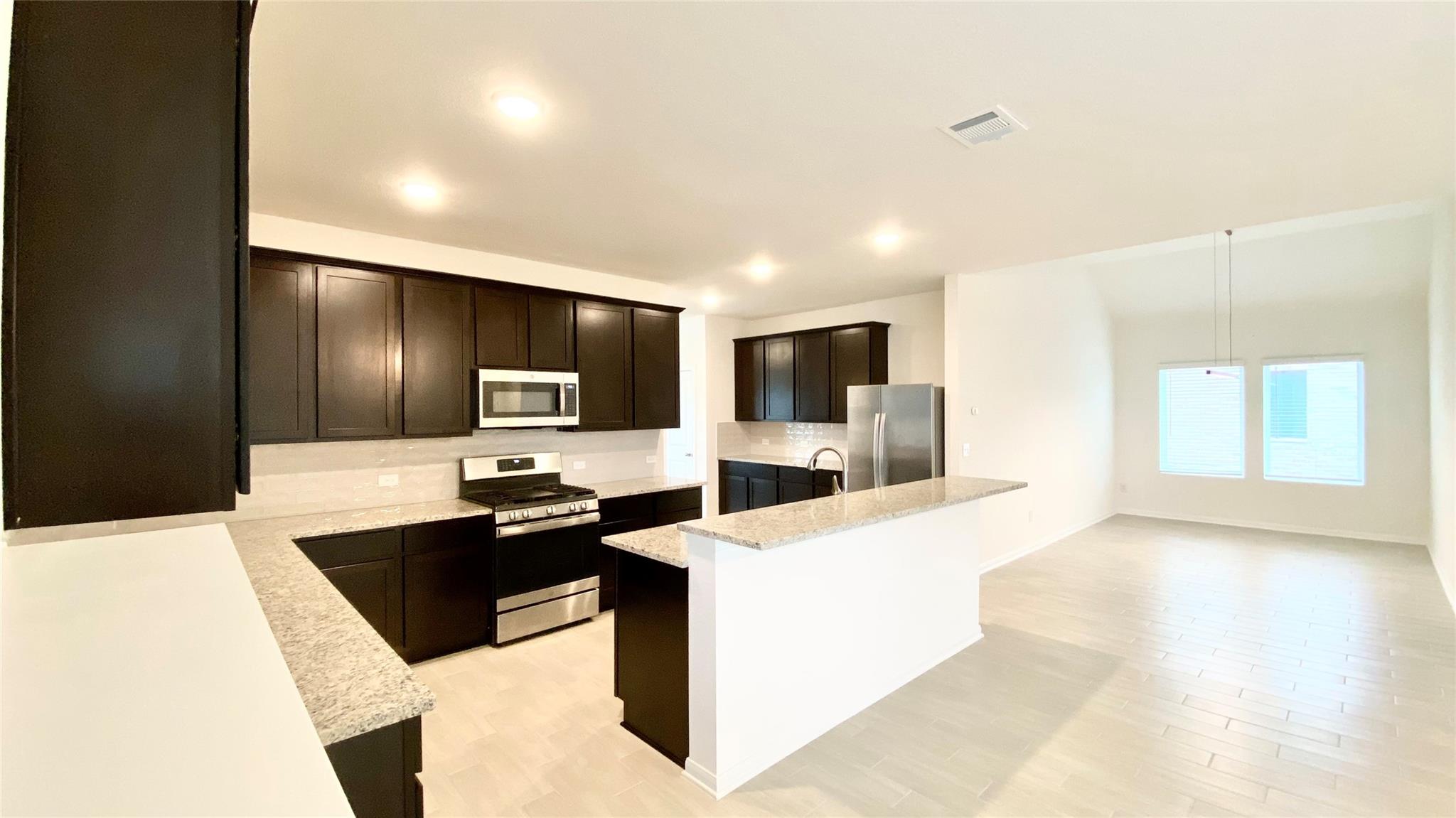 1104 Whipple Tree Trl Property Photo 11