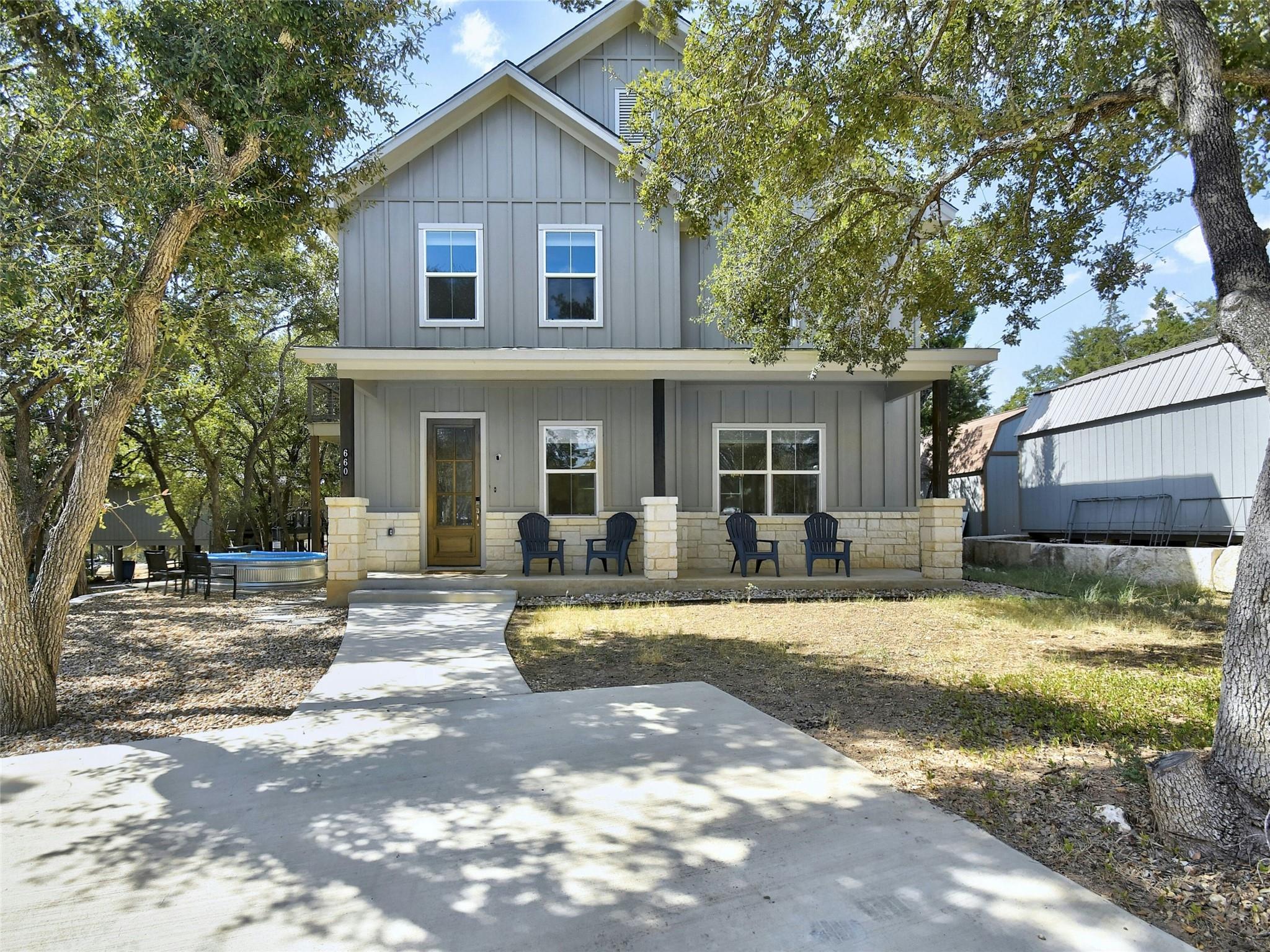 660 Mockingbird Dr Property Photo 1