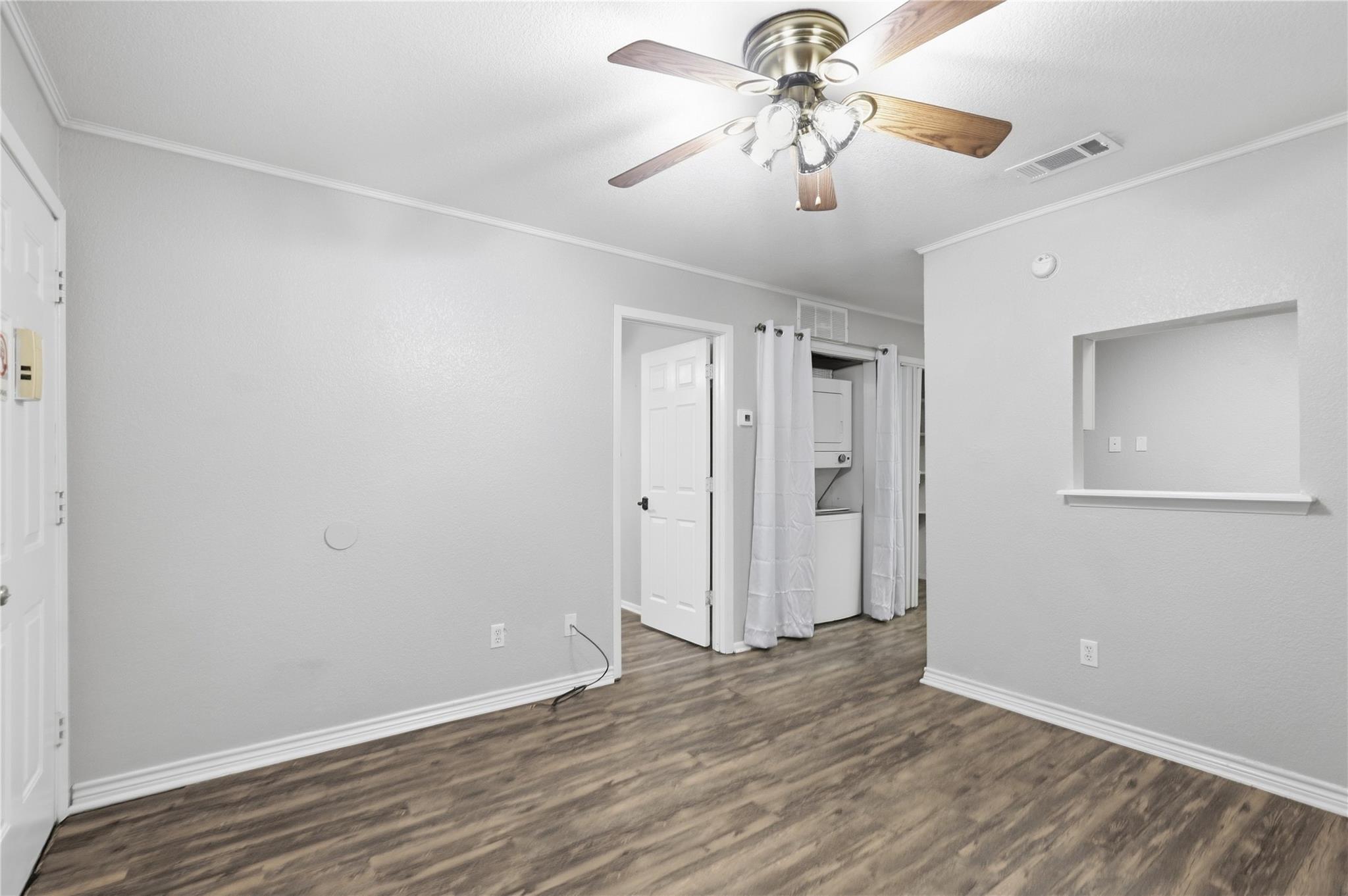 1624 Aquarena Springs Dr #b114 Property Photo 4