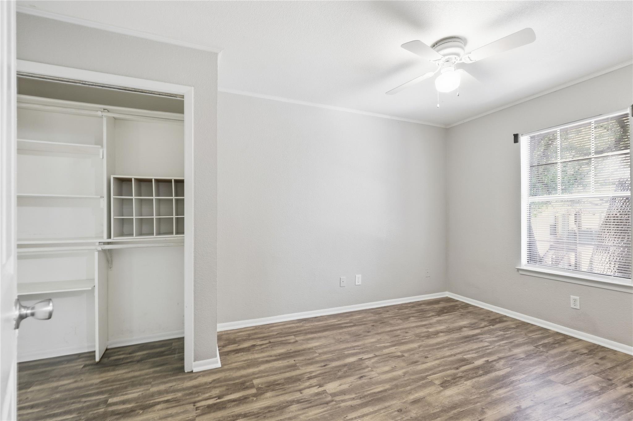 1624 Aquarena Springs Dr #b114 Property Photo 9