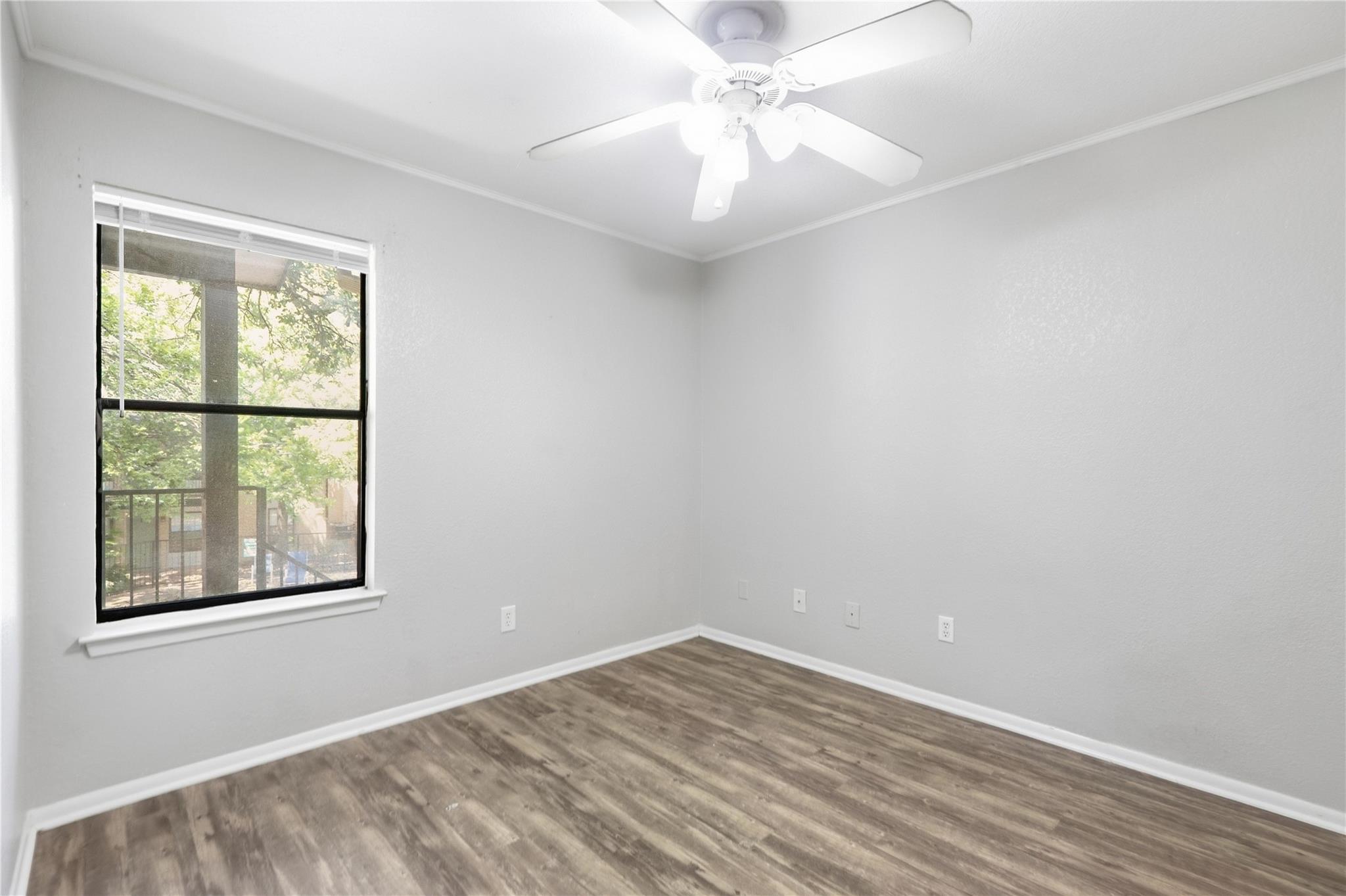 1624 Aquarena Springs Dr #b114 Property Photo 15