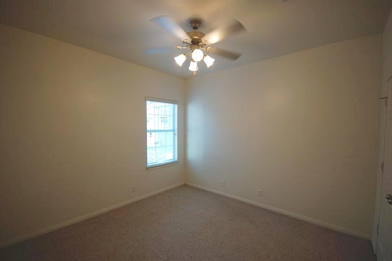 5100 Caswell Ave #b Property Photo 4