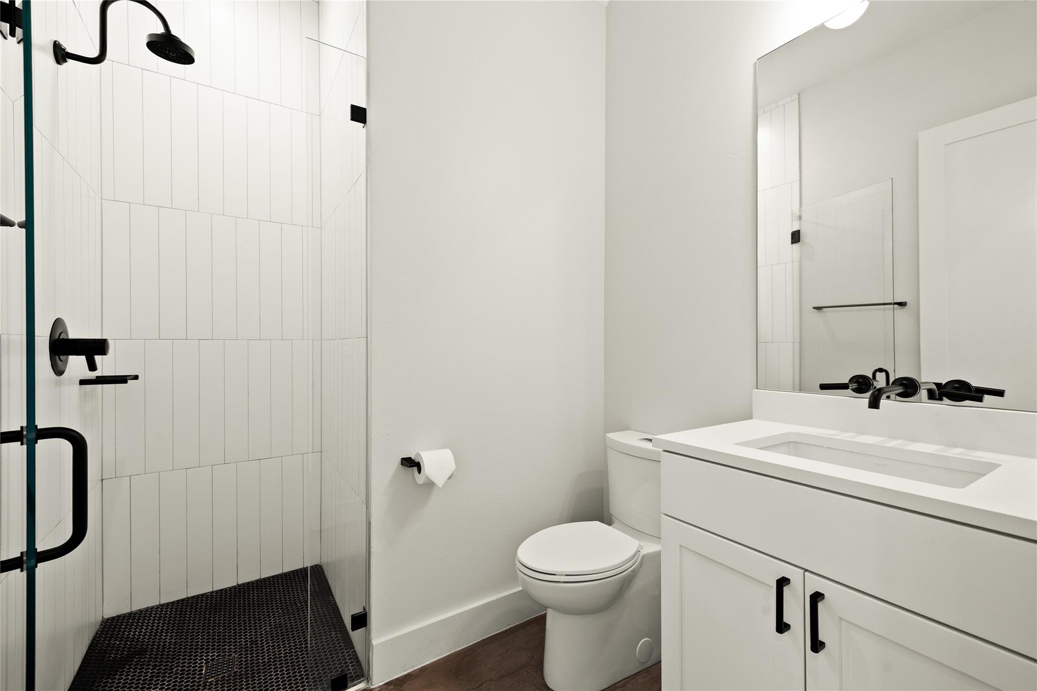 510 Sacramento Dr #b Property Photo 8