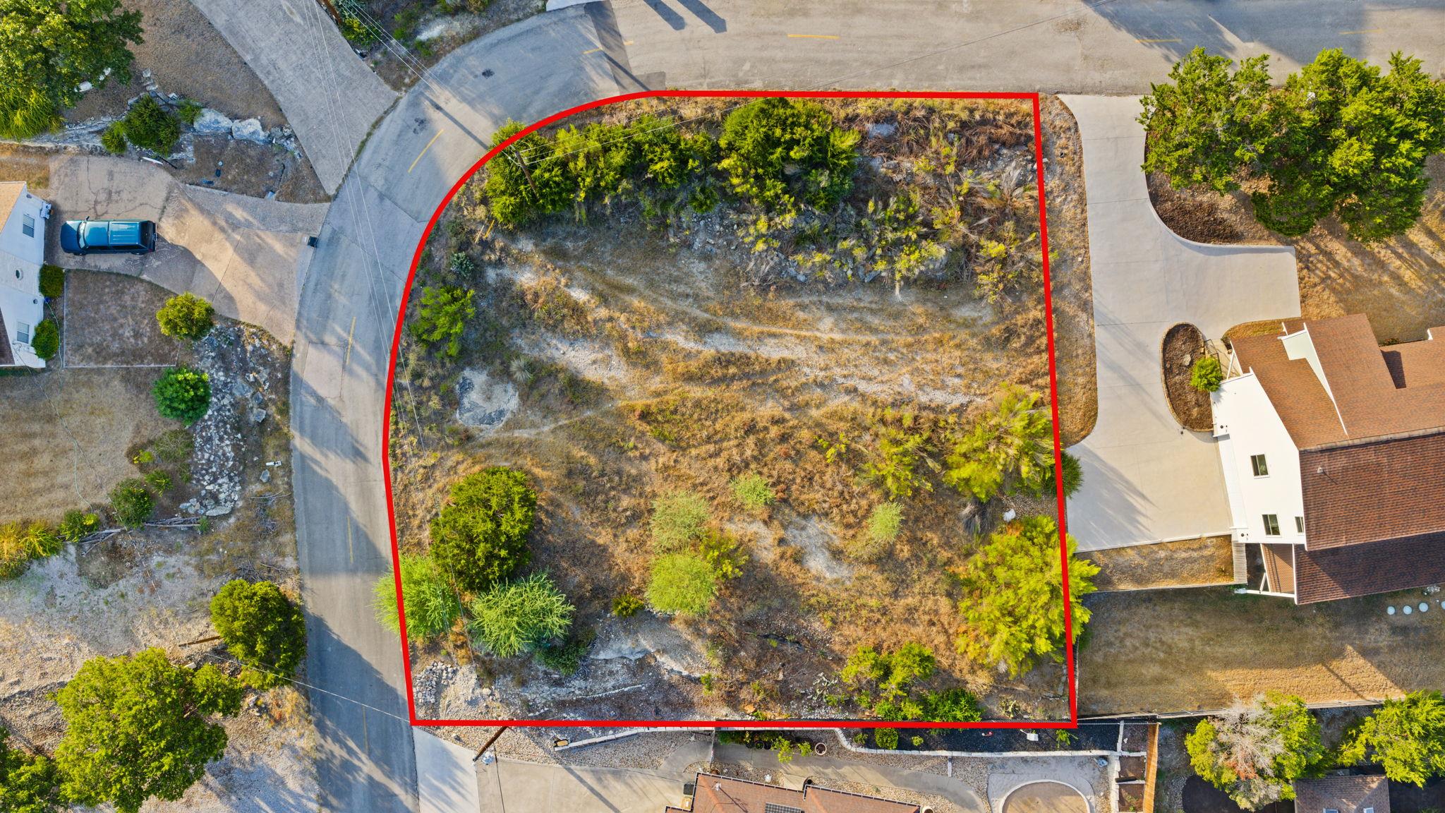 408 Rogart Dr Property Photo 1
