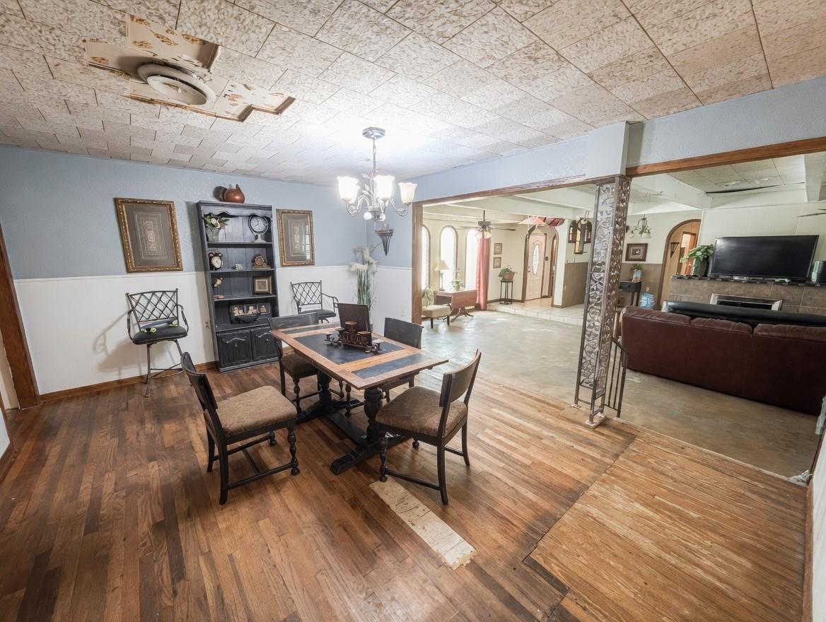 9262 N Highway 77 None Property Photo 6