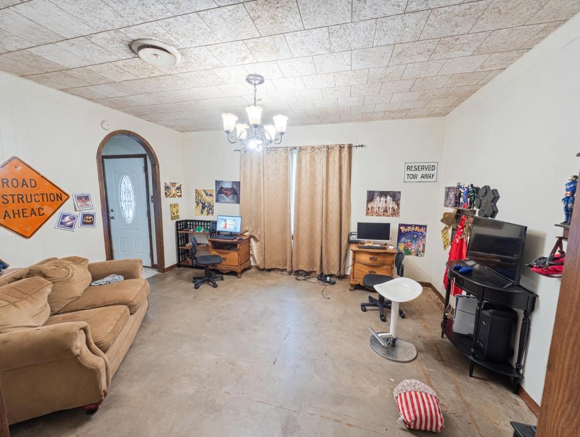 9262 N Highway 77 None Property Photo 15