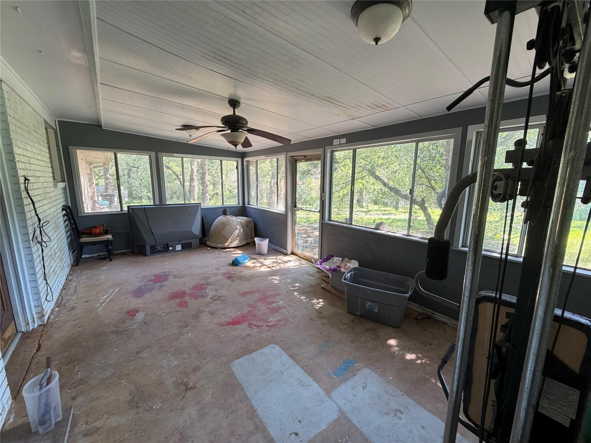 9262 N Highway 77 None Property Photo 16