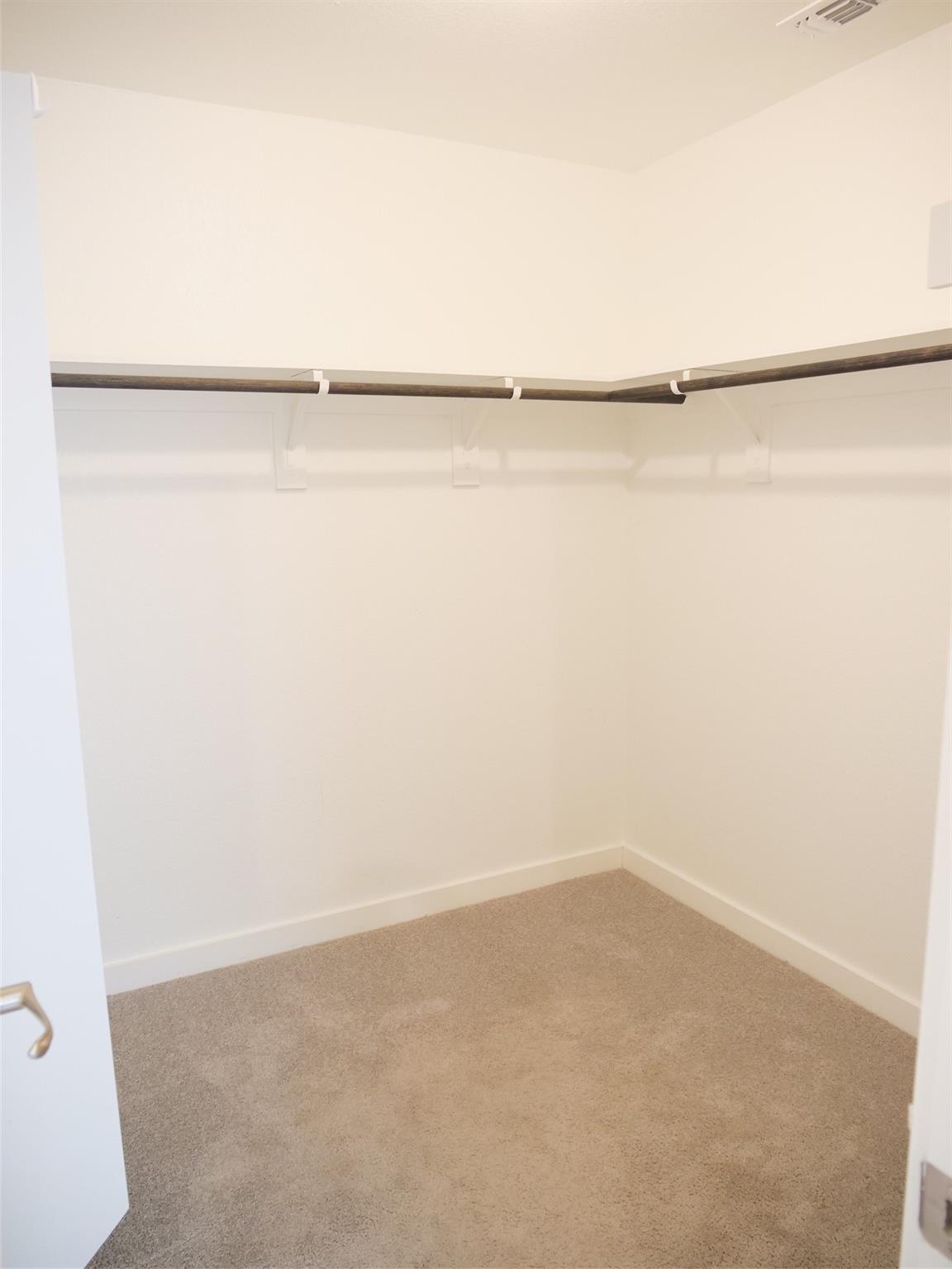 7413 Grenadine Bloom Bnd Property Photo 17