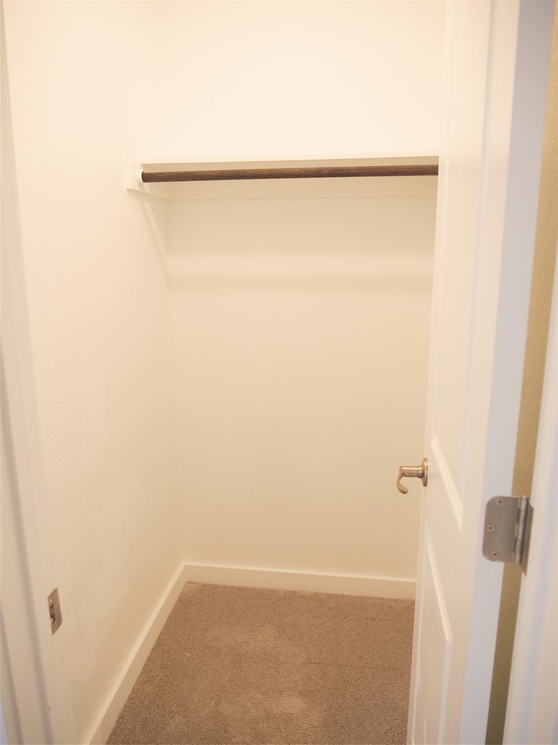 7413 Grenadine Bloom Bnd Property Photo 21