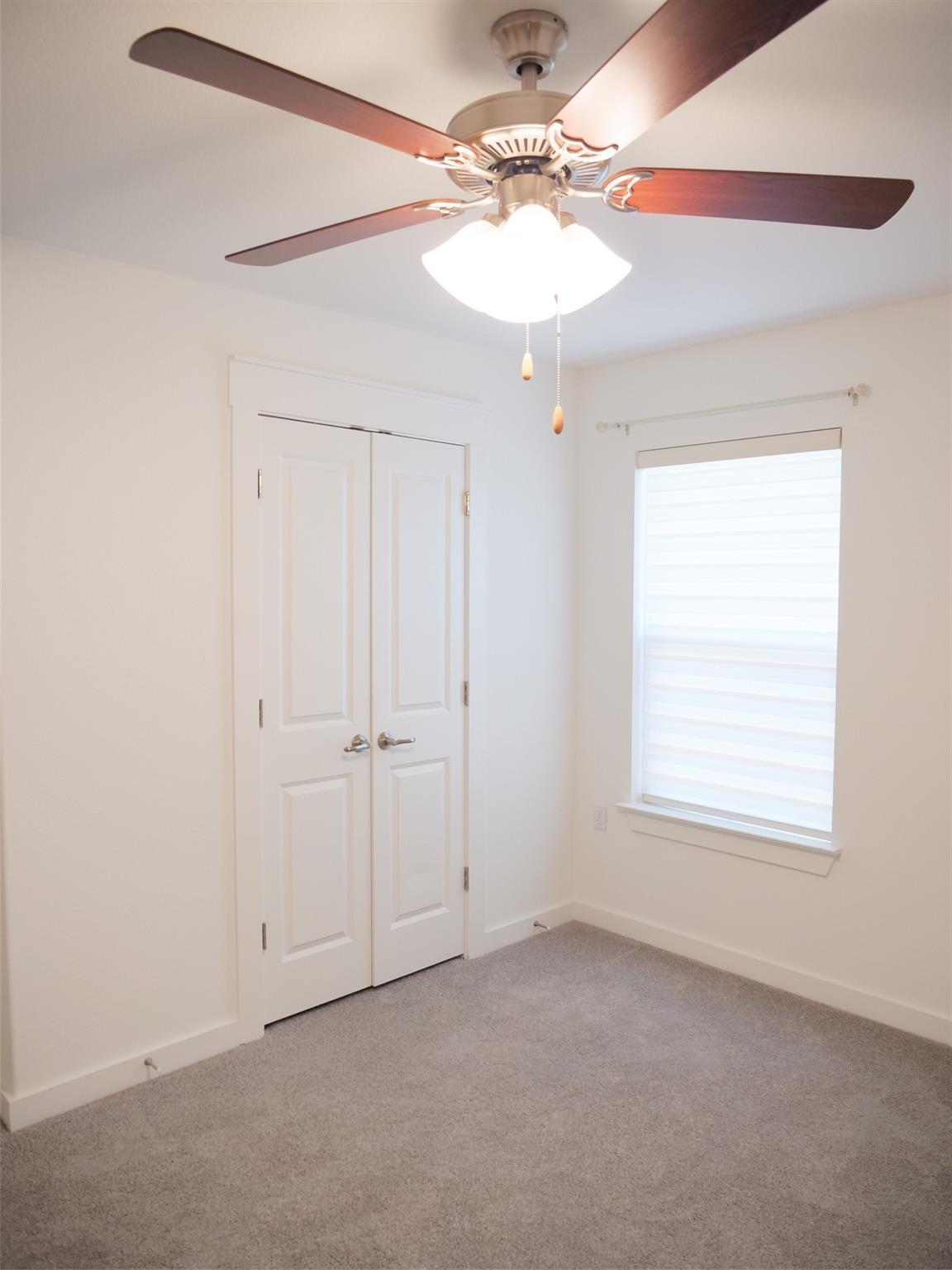 7413 Grenadine Bloom Bnd Property Photo 28