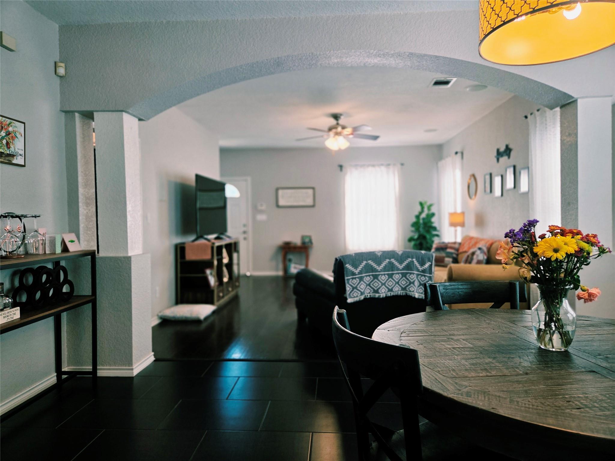 1704 S College St Property Photo 3