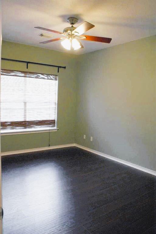 1704 S College St Property Photo 9