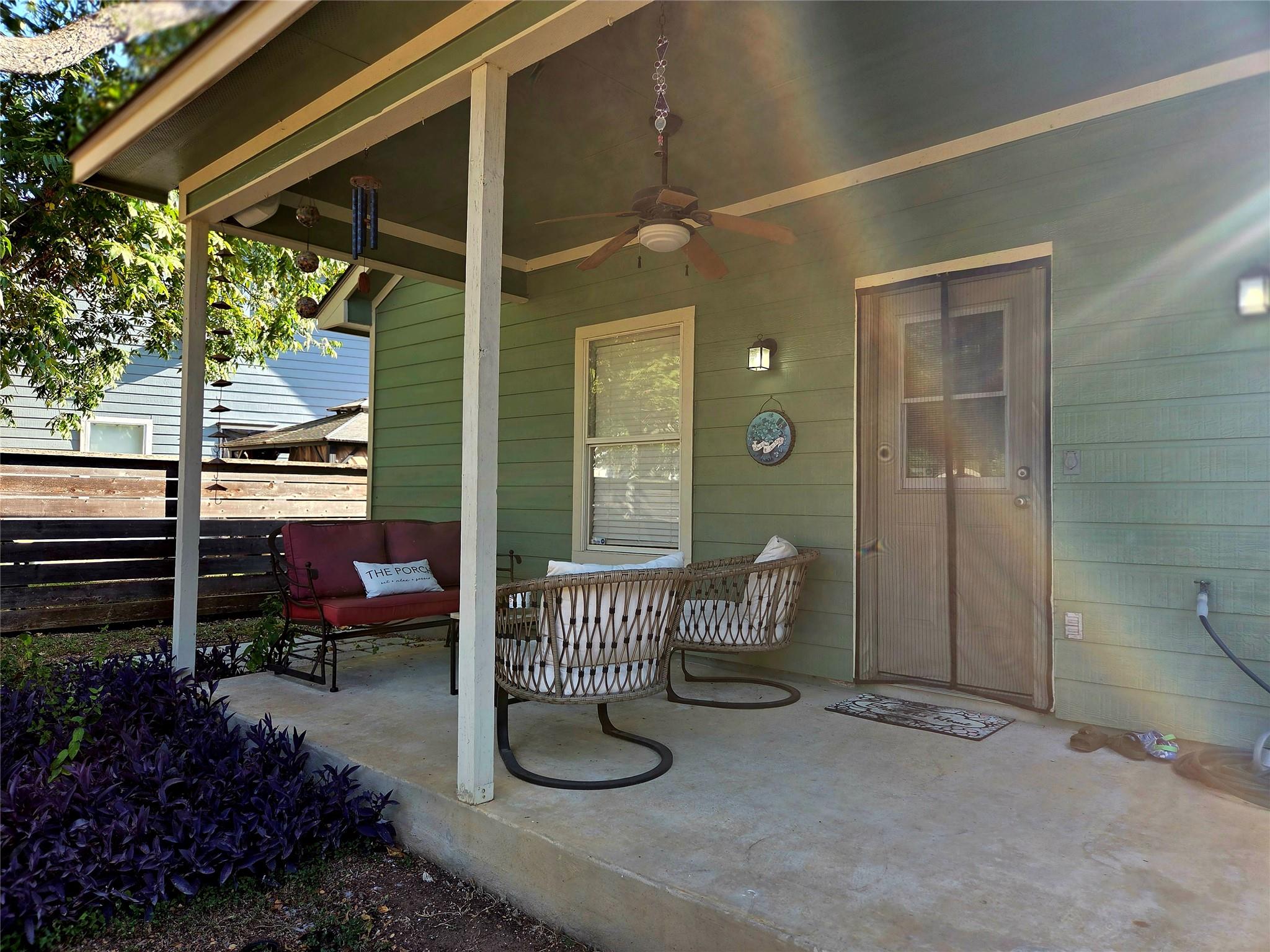 1704 S College St Property Photo 20