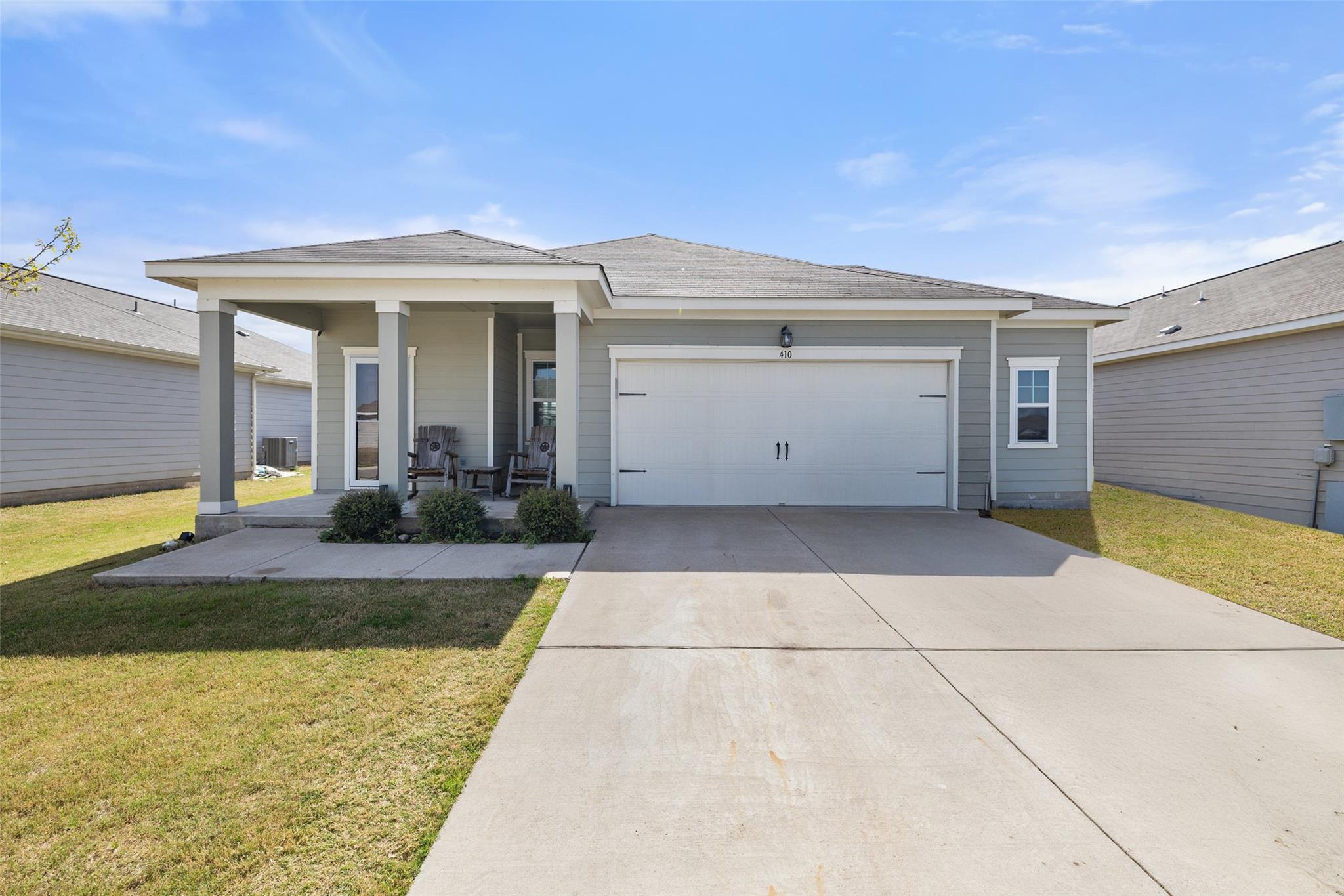 410 Seneca Loop Property Photo