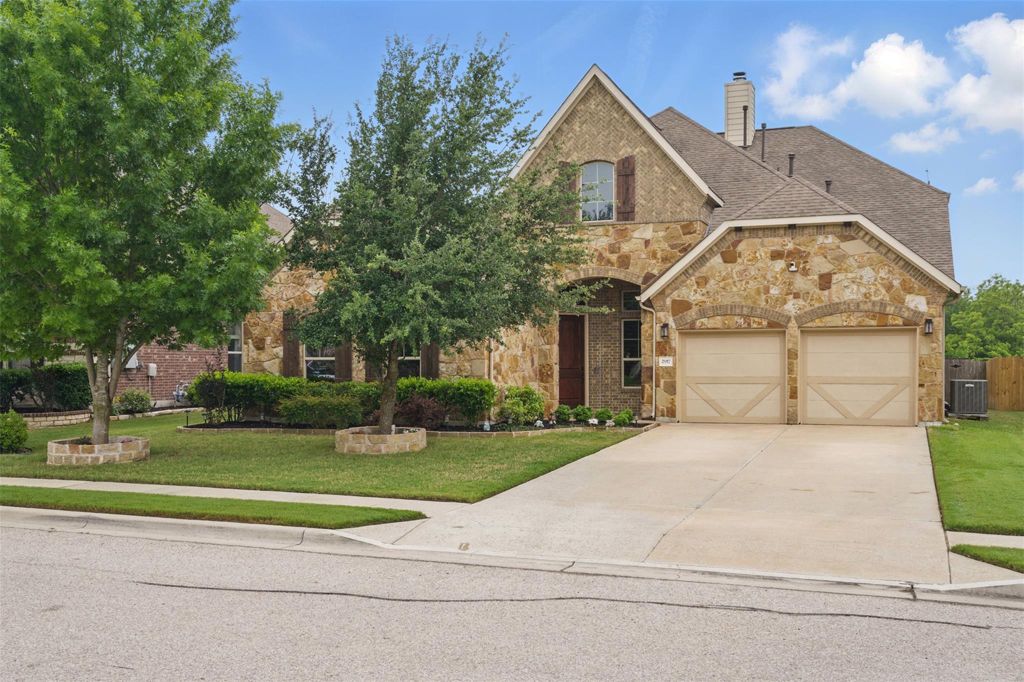 2917 Windy Vane Dr Property Photo 1
