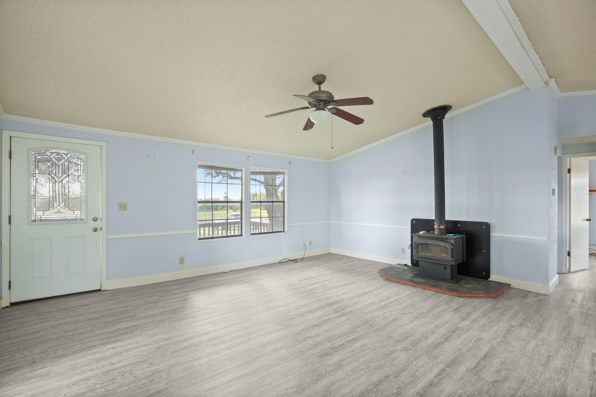 8712 Cele Rd 1 Property Photo 35