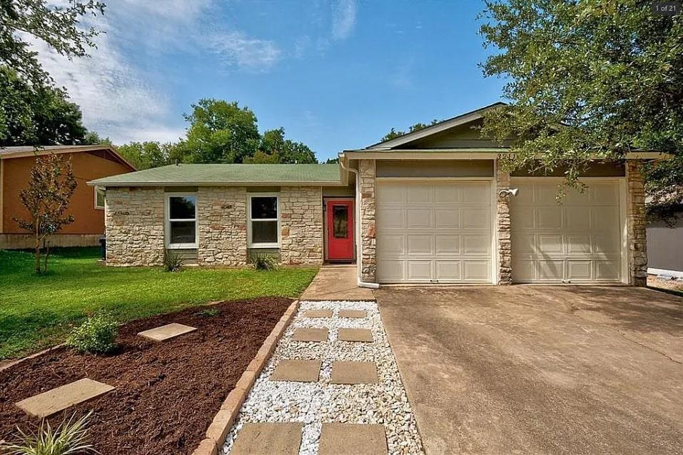 3211 Kittyhawk Cv Property Photo 2