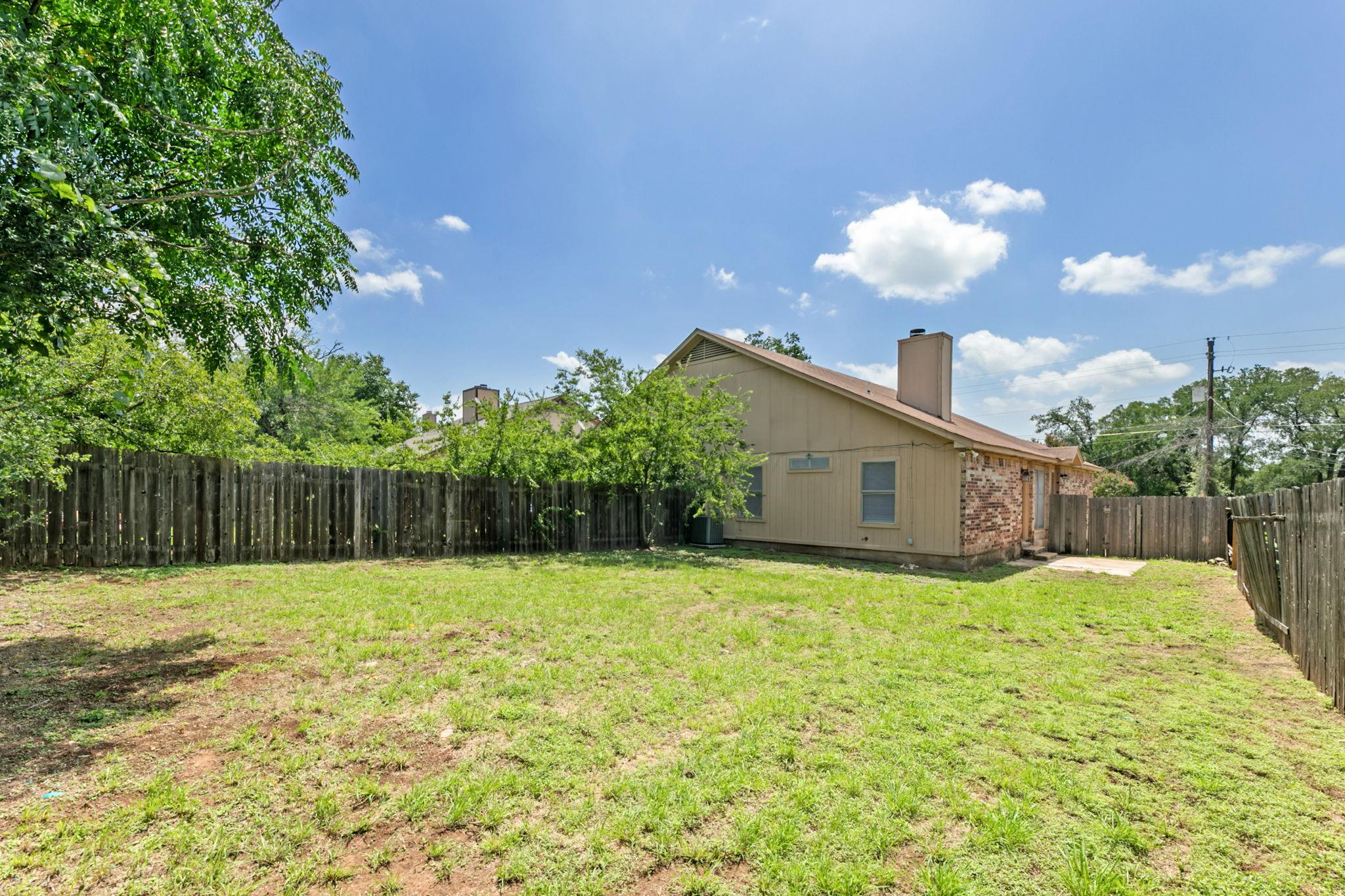 6002 Parkwood Dr #b Property Photo 22