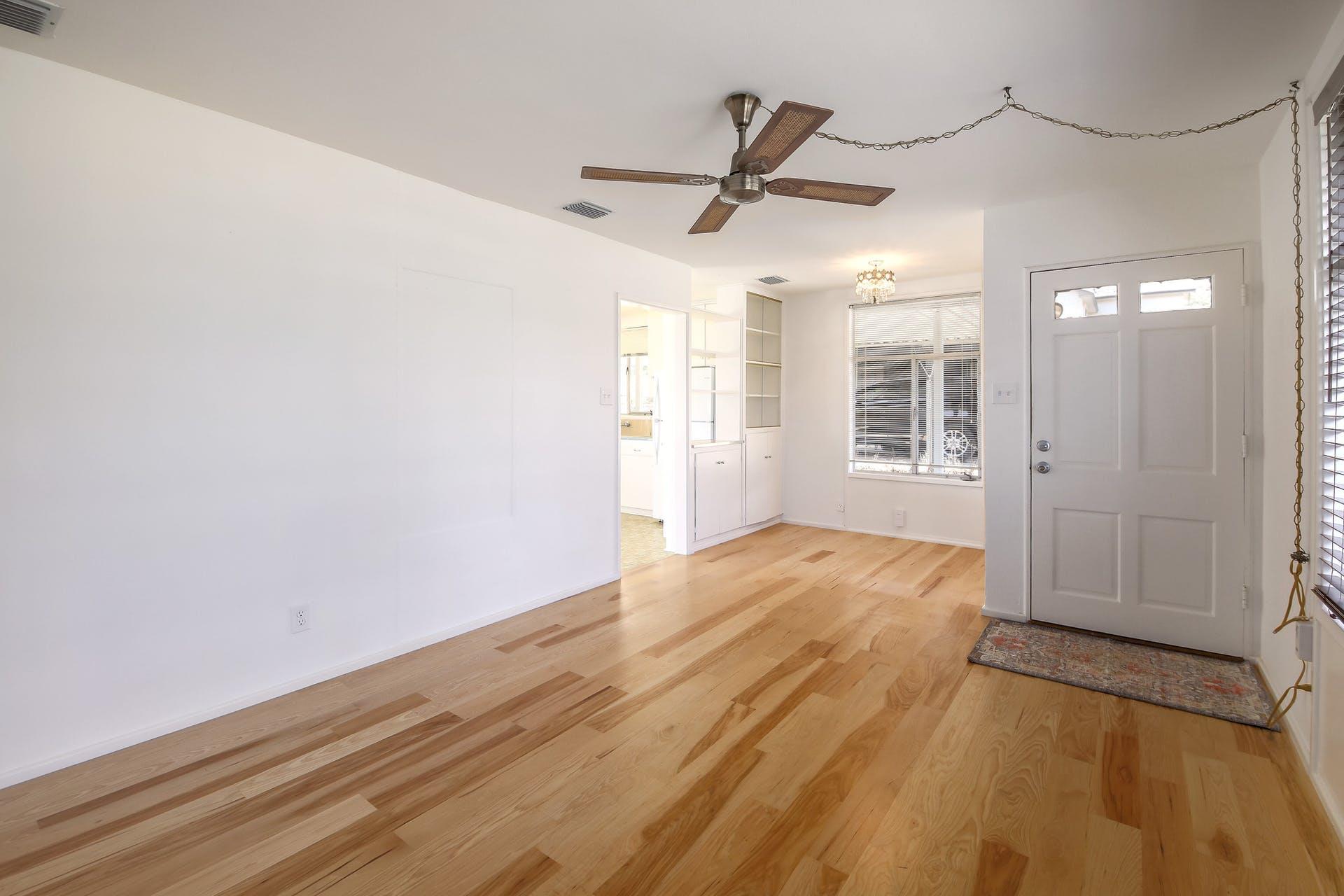 1515 Corona Dr Property Photo 4
