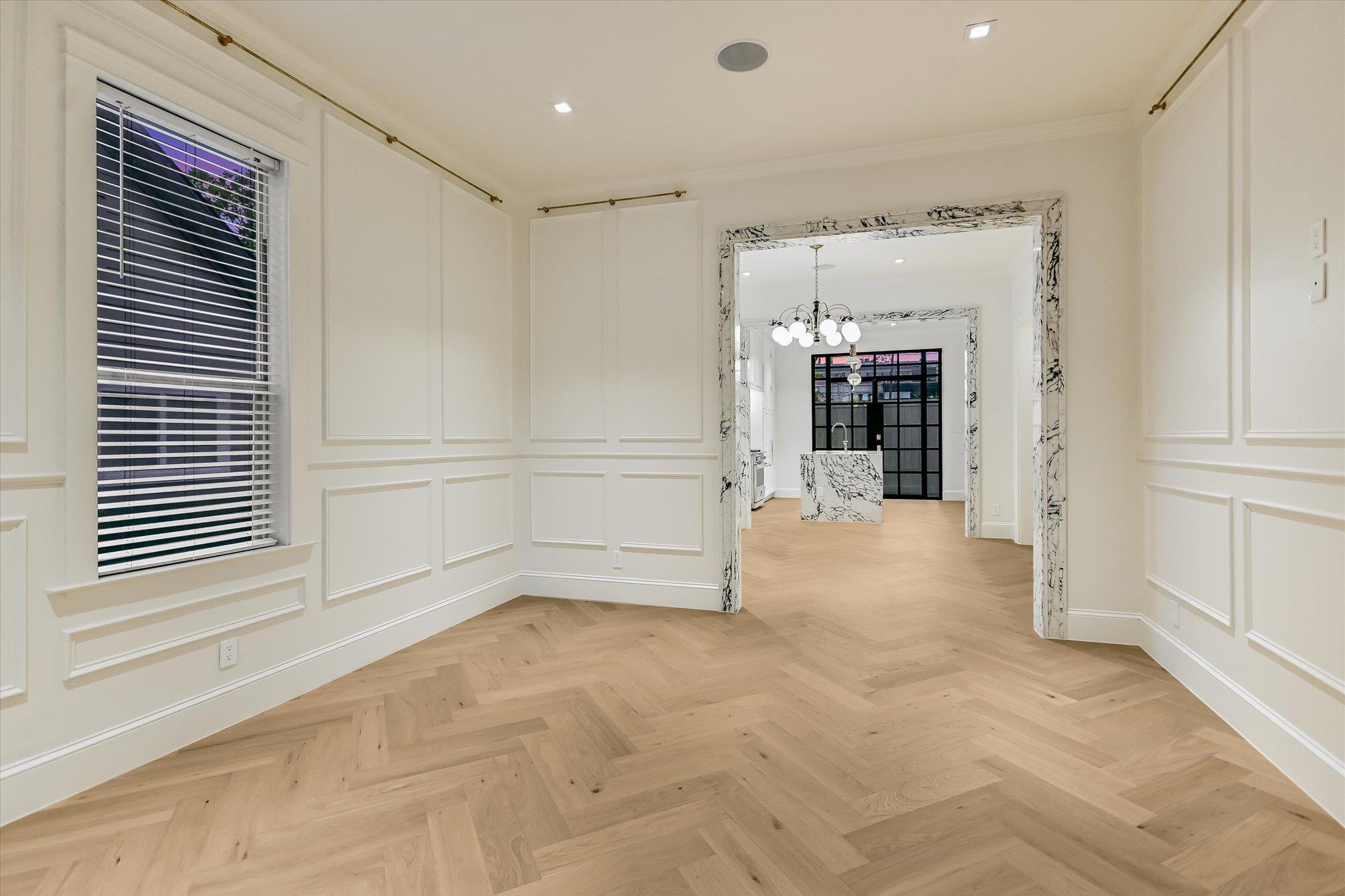1711 Eva St Property Photo 8