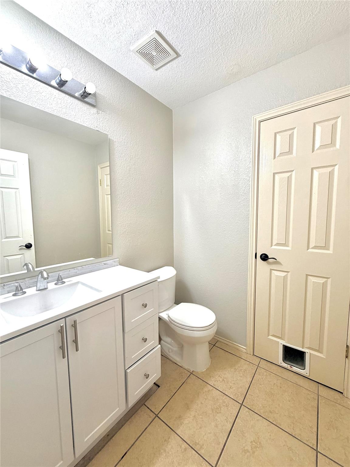 1145 Kentra Dr Property Photo 8