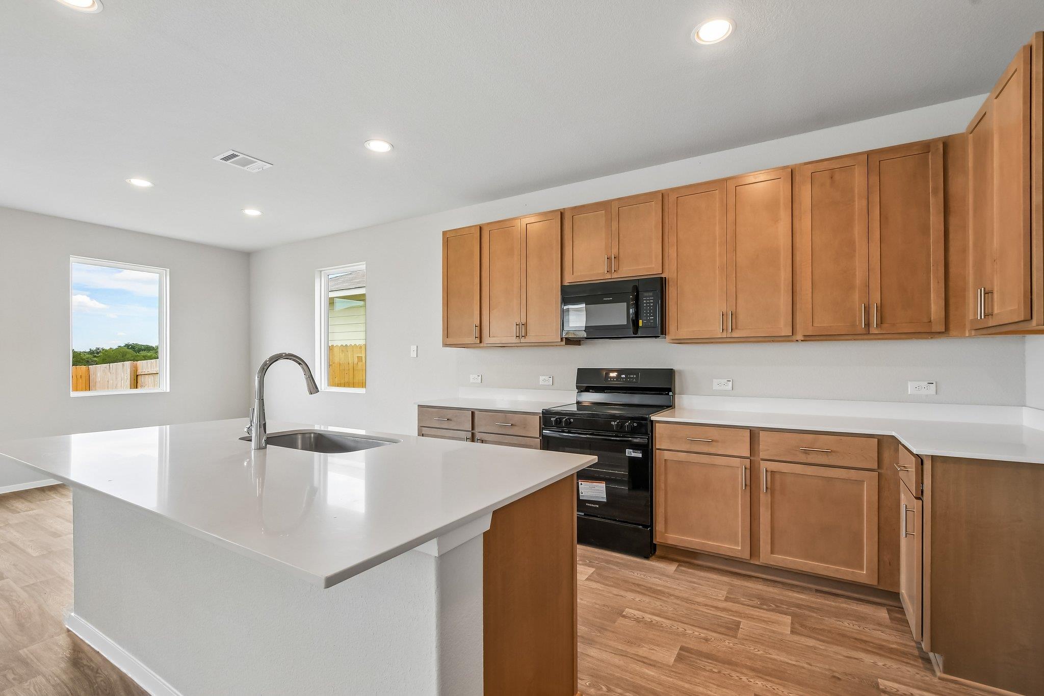 421 Rear Boot Way Property Photo 5