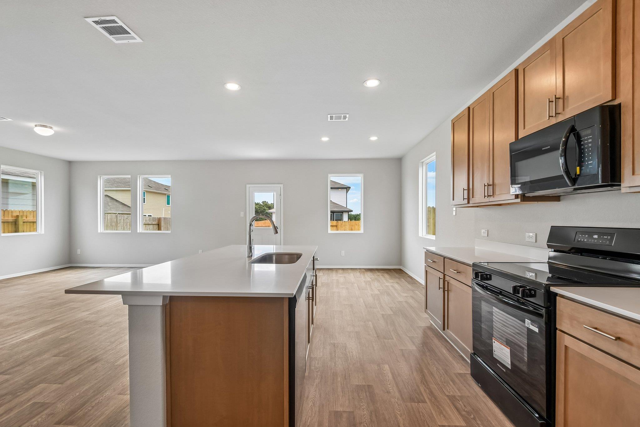 421 Rear Boot Way Property Photo 8
