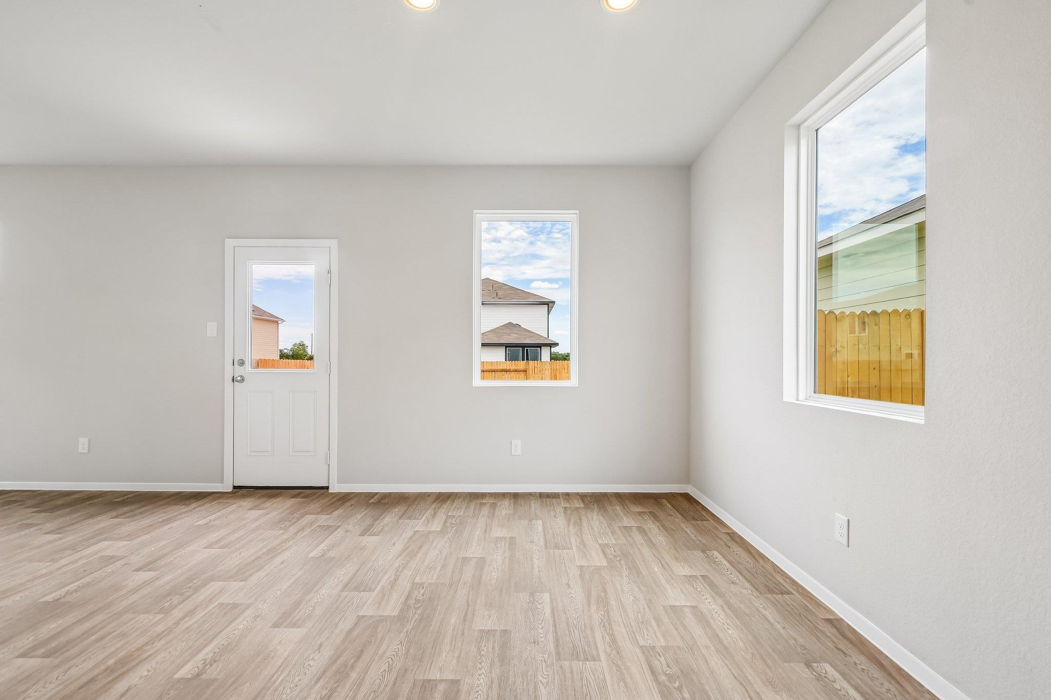 421 Rear Boot Way Property Photo 9
